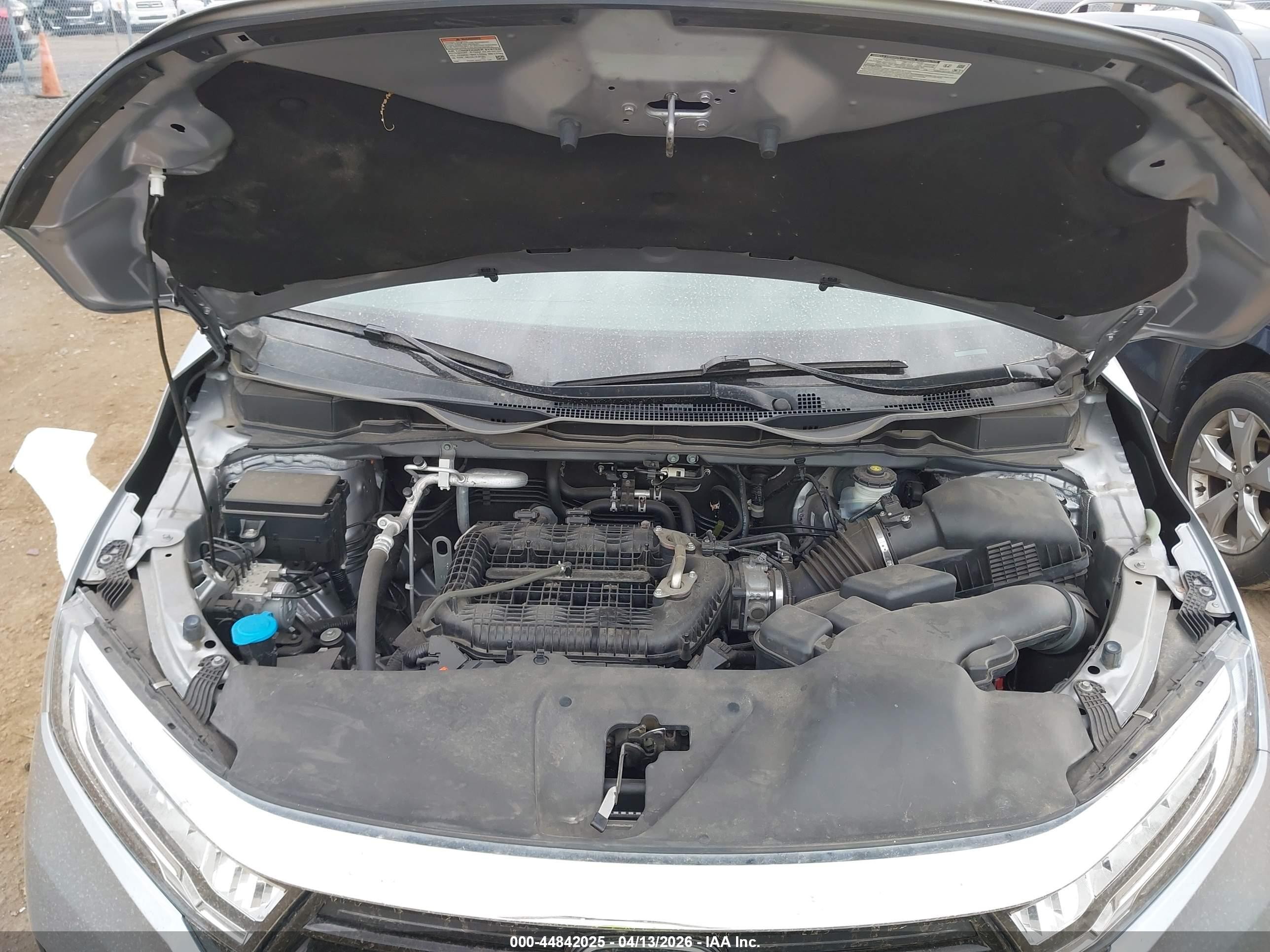 2021 Honda Odyssey Touring Silver vin: 5FNRL6H85MB035314