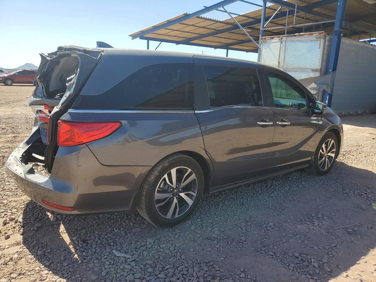 2024 Honda Odyssey Touring Gray vin: 5FNRL6H85RB016267