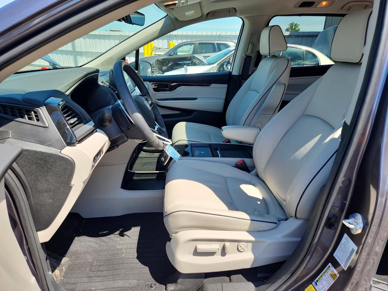 2026 Honda Odyssey Touring Серый vin: 5FNRL6H85TB001100