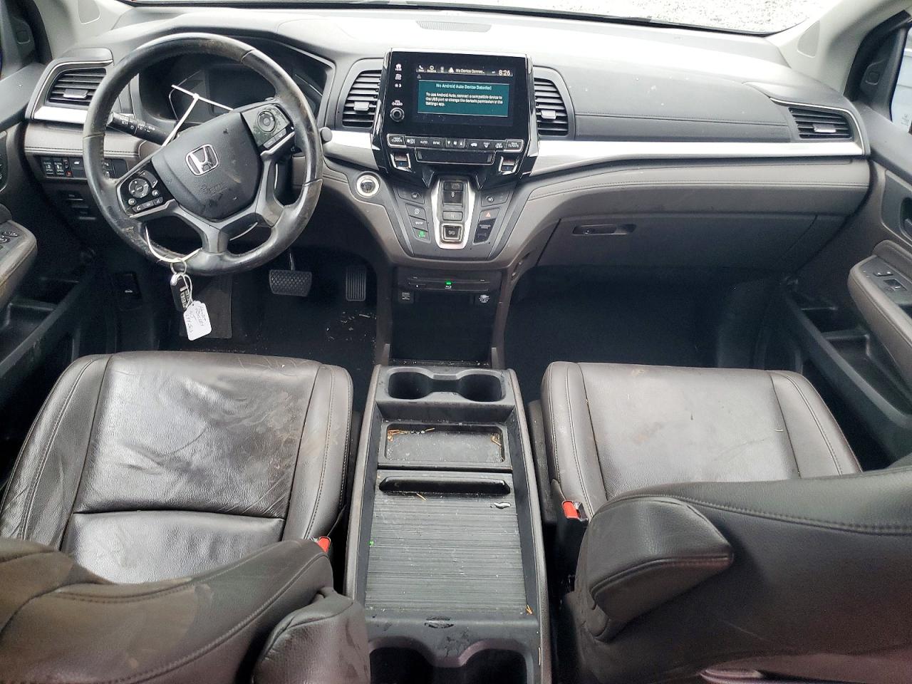 2018 Honda Odyssey Touring Brown vin: 5FNRL6H86JB065496