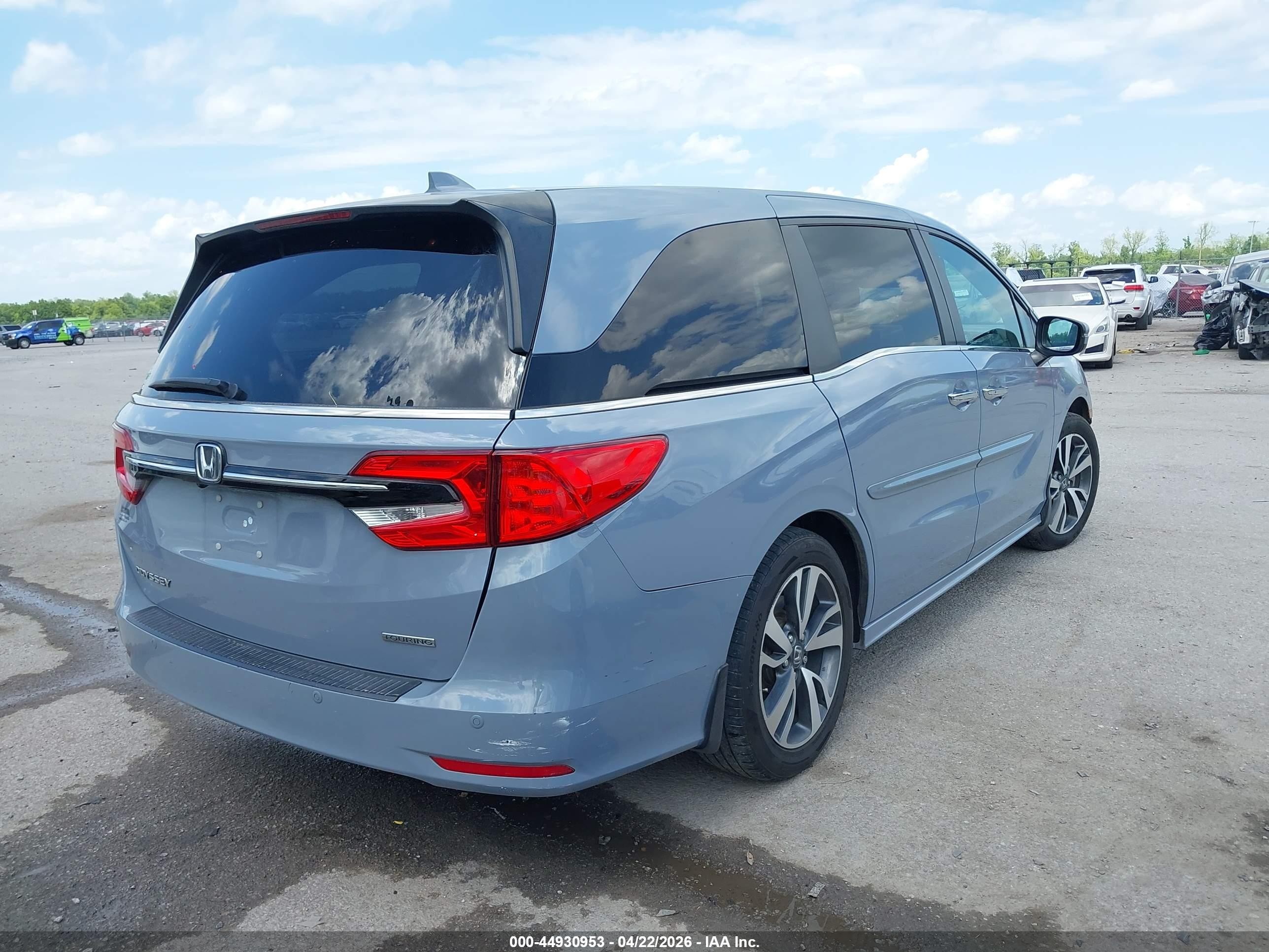 2023 Honda Odyssey Touring Серый vin: 5FNRL6H86PB013309