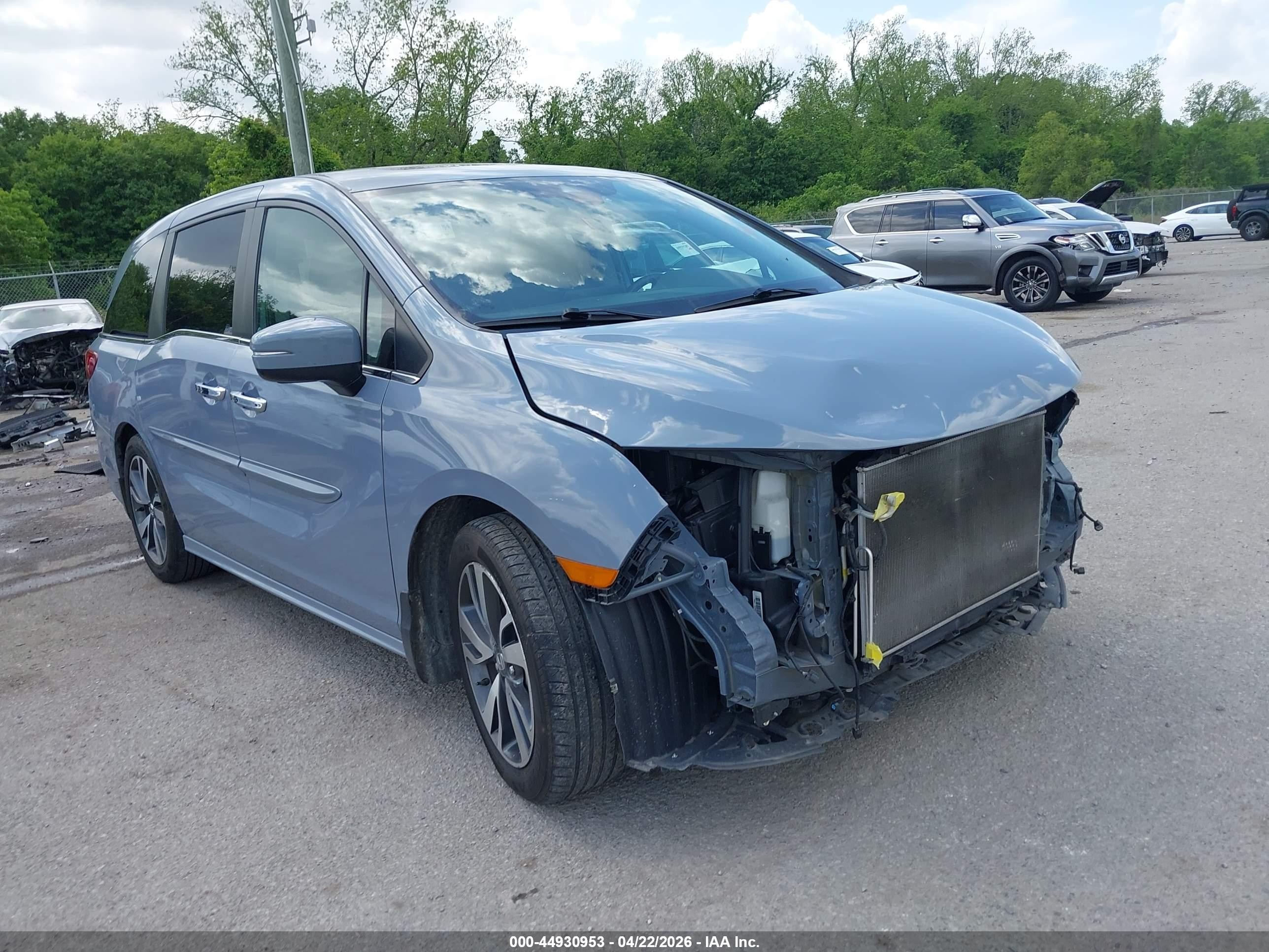 2023 Honda Odyssey Touring Gray vin: 5FNRL6H86PB013309