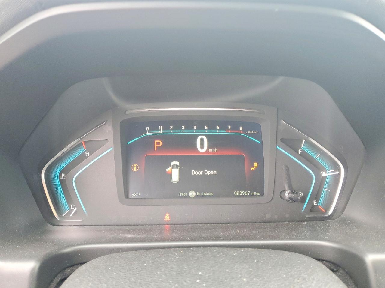 2018 Honda Odyssey Touring White vin: 5FNRL6H87JB000141