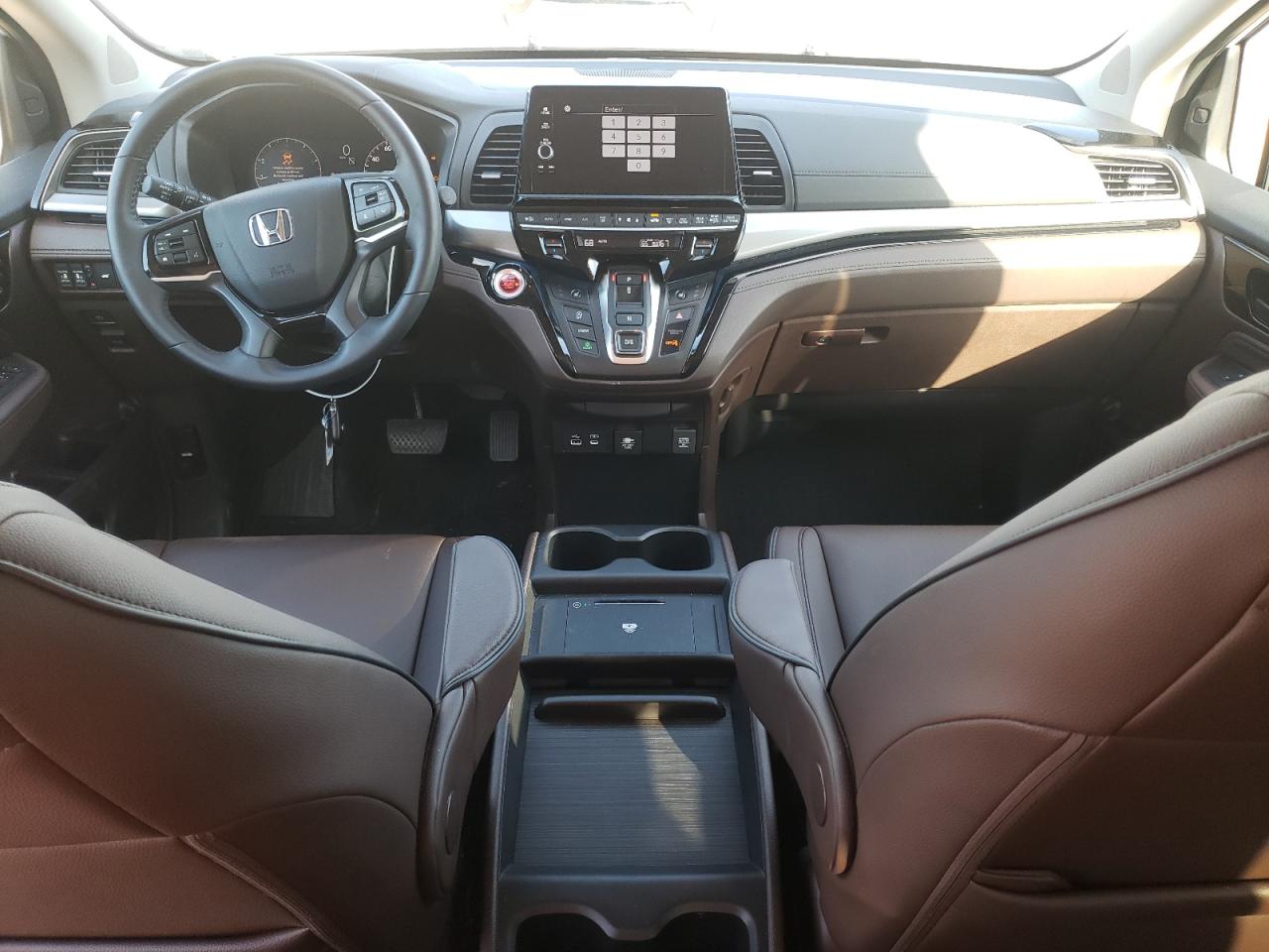 2025 Honda Odyssey Touring Белый vin: 5FNRL6H87SB050927