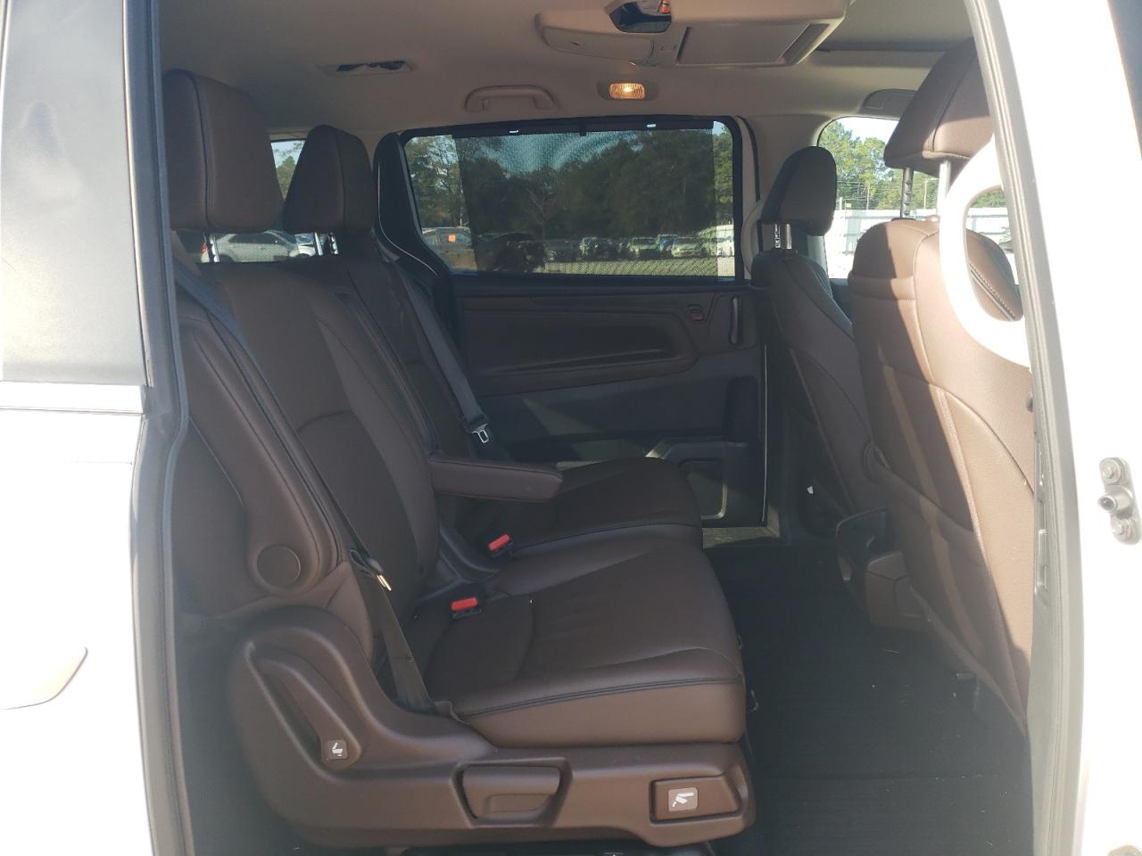 2025 Honda Odyssey Touring Белый vin: 5FNRL6H87SB050927
