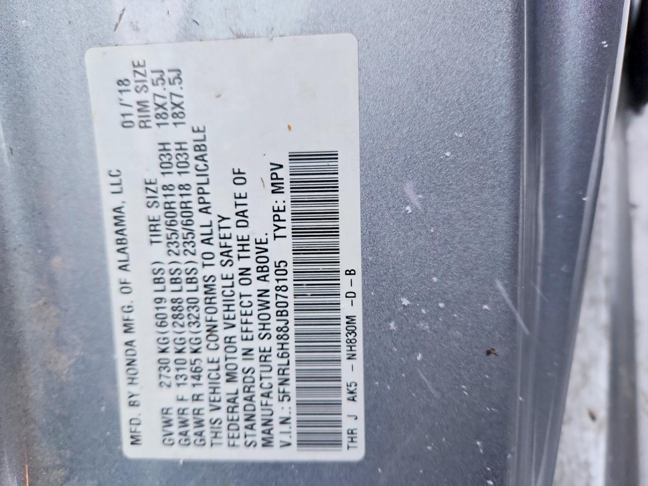 2018 Honda Odyssey Touring Серебряный vin: 5FNRL6H88JB078105