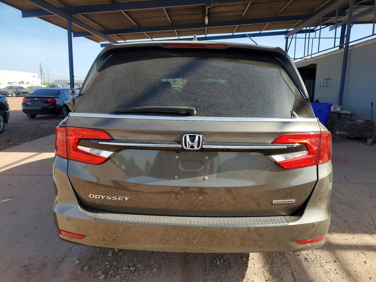 2022 Honda Odyssey Touring Серый vin: 5FNRL6H88NB067367