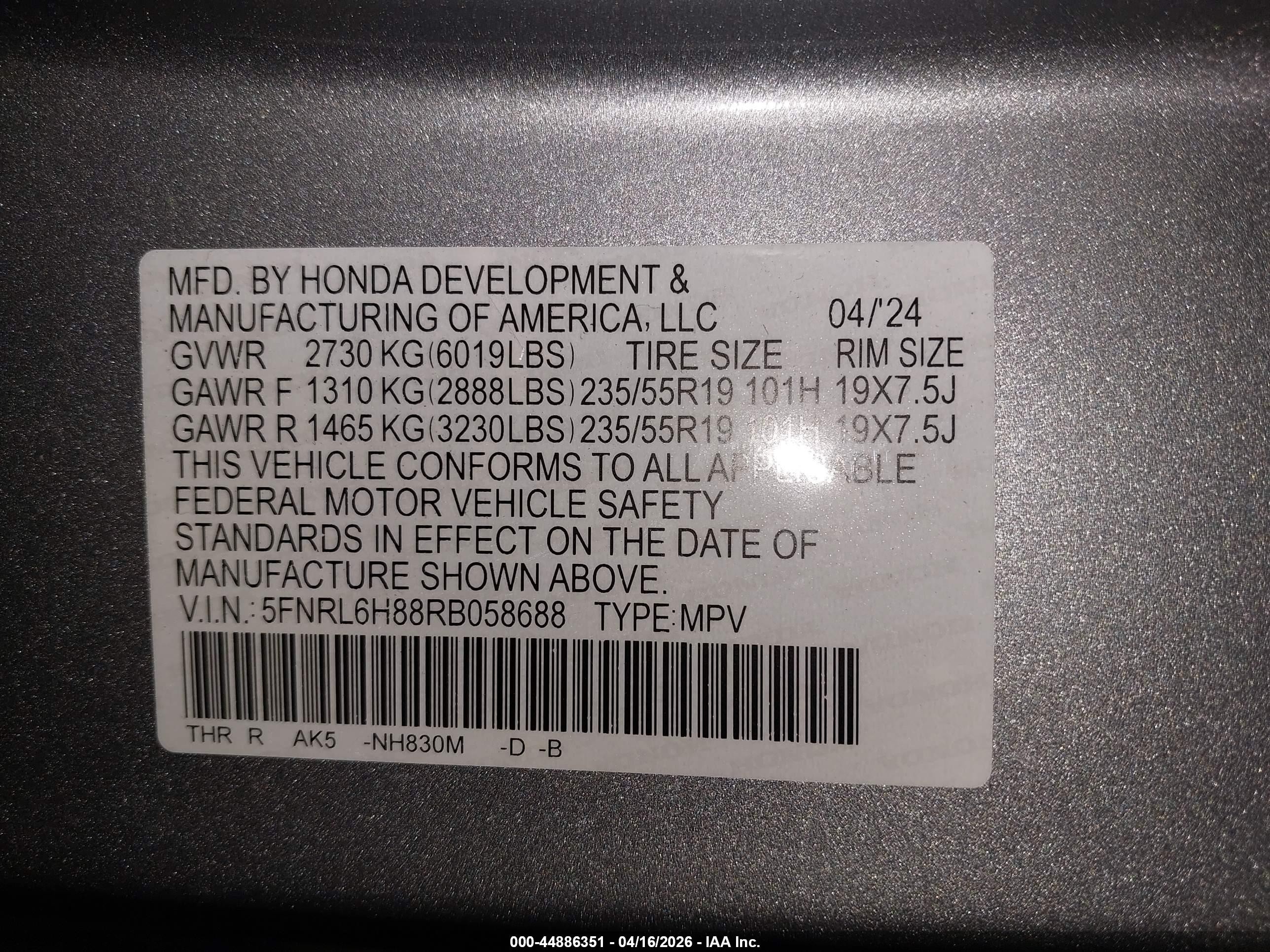 2024 Honda Odyssey Touring Silver vin: 5FNRL6H88RB058688