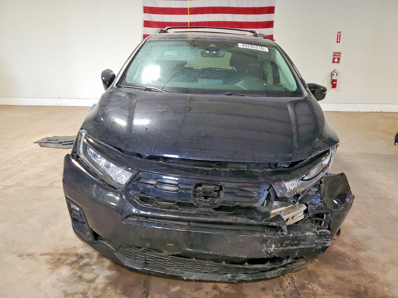 2025 Honda Odyssey Elite Silver vin: 5FNRL6H90SB011010