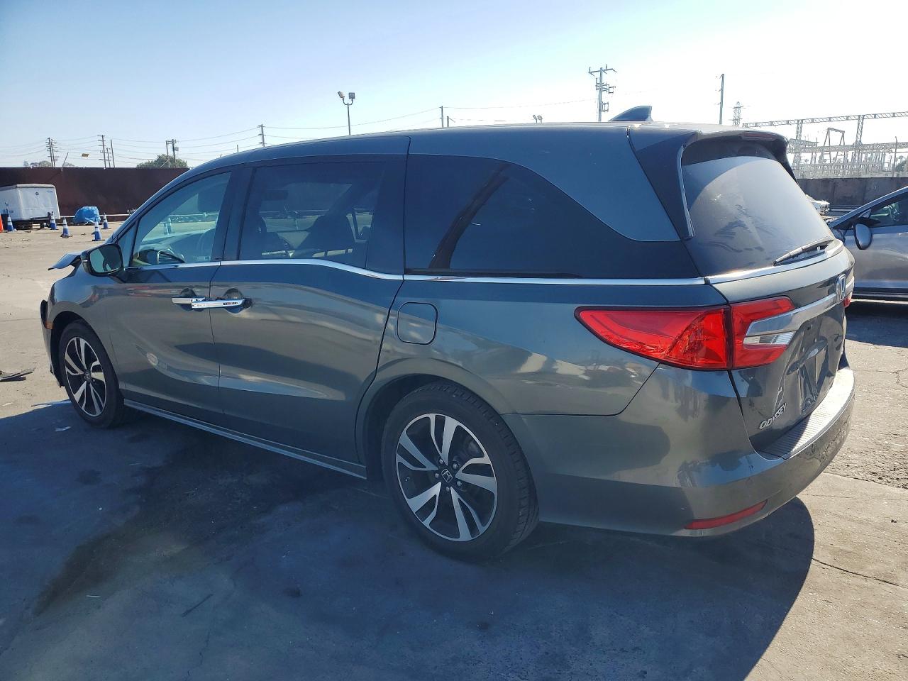 2019 Honda Odyssey Elite Gray vin: 5FNRL6H91KB073712