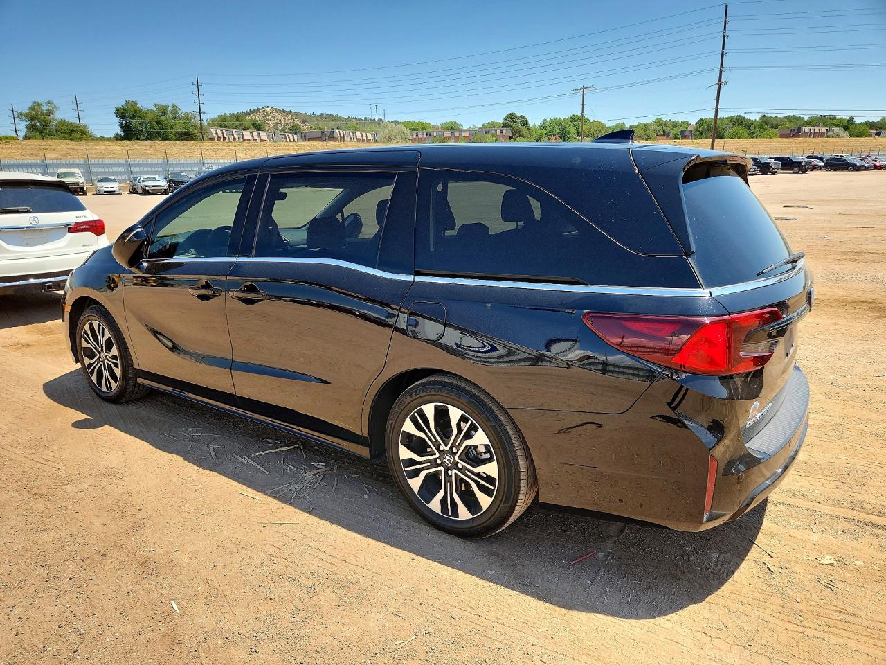 2026 Honda Odyssey Elite Black vin: 5FNRL6H91TB029470