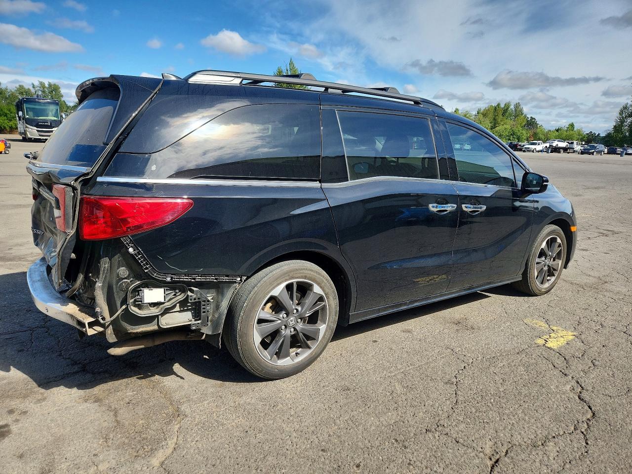 2024 Honda Odyssey Elite Black vin: 5FNRL6H92RB012900