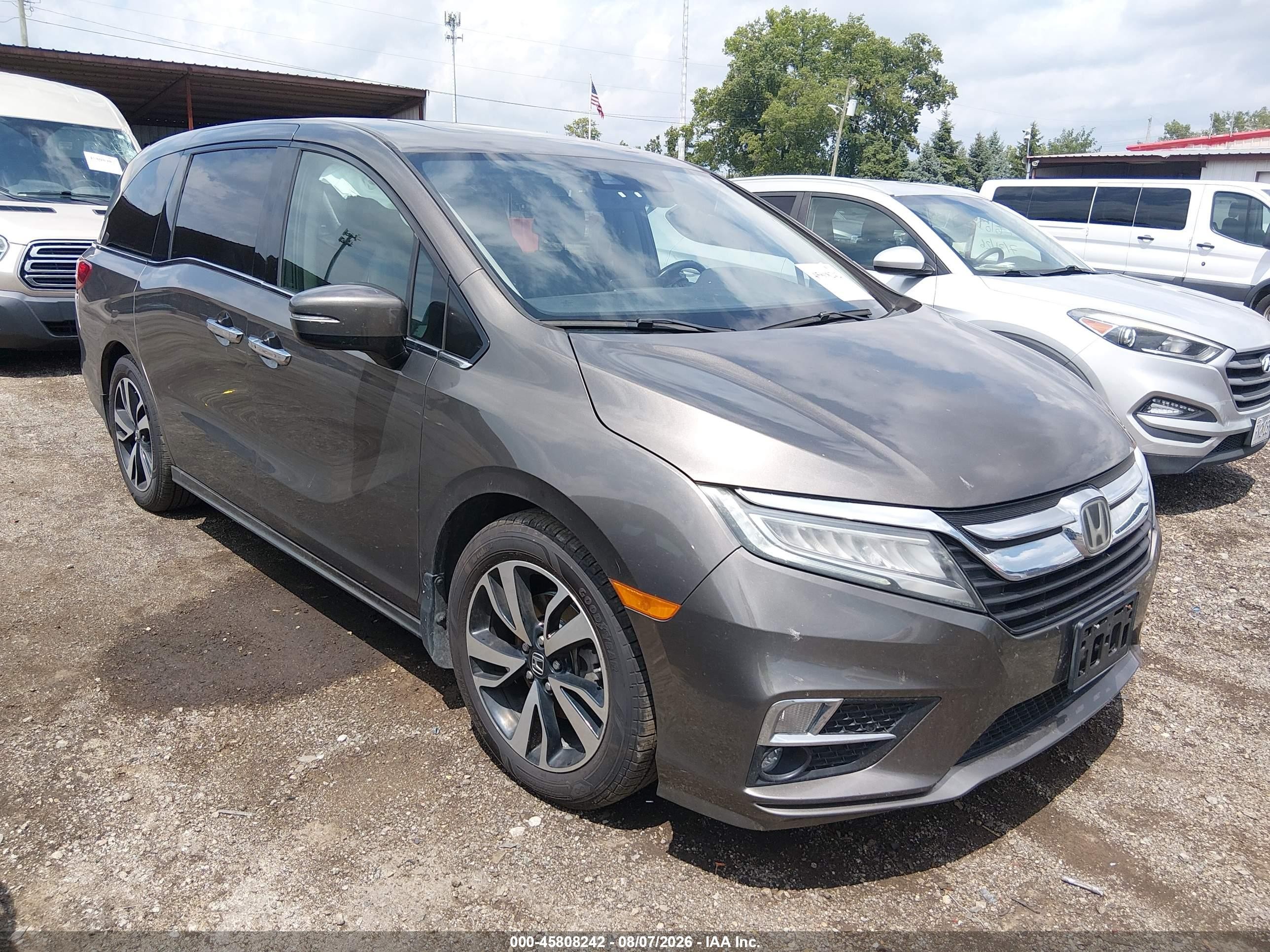 2018 Honda Odyssey Elite Brown vin: 5FNRL6H94JB055011
