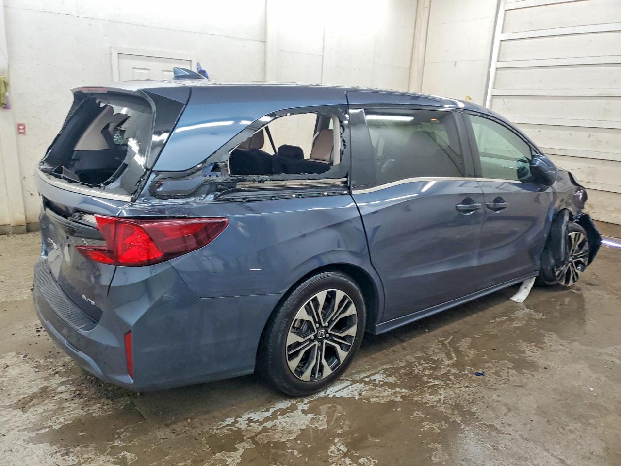 2026 Honda Odyssey Elite Синий vin: 5FNRL6H95TB022389