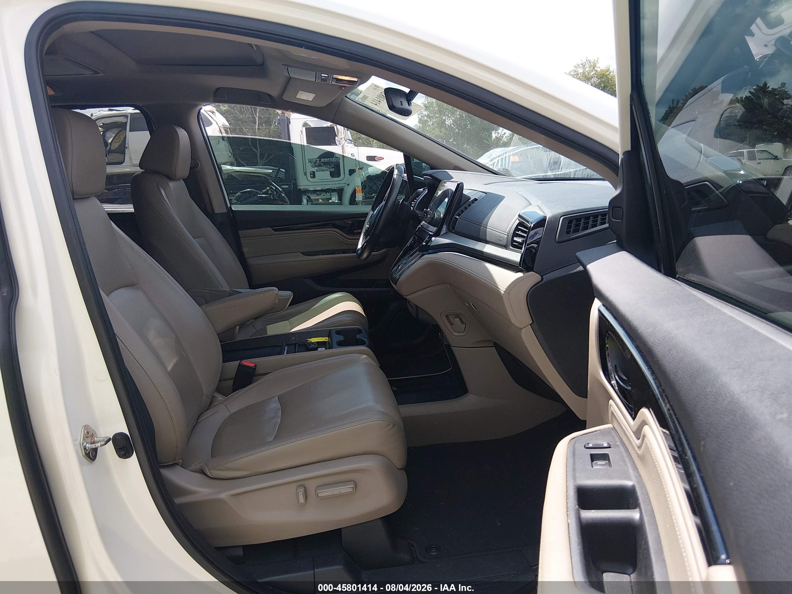 2019 Honda Odyssey Elite White vin: 5FNRL6H96KB053181