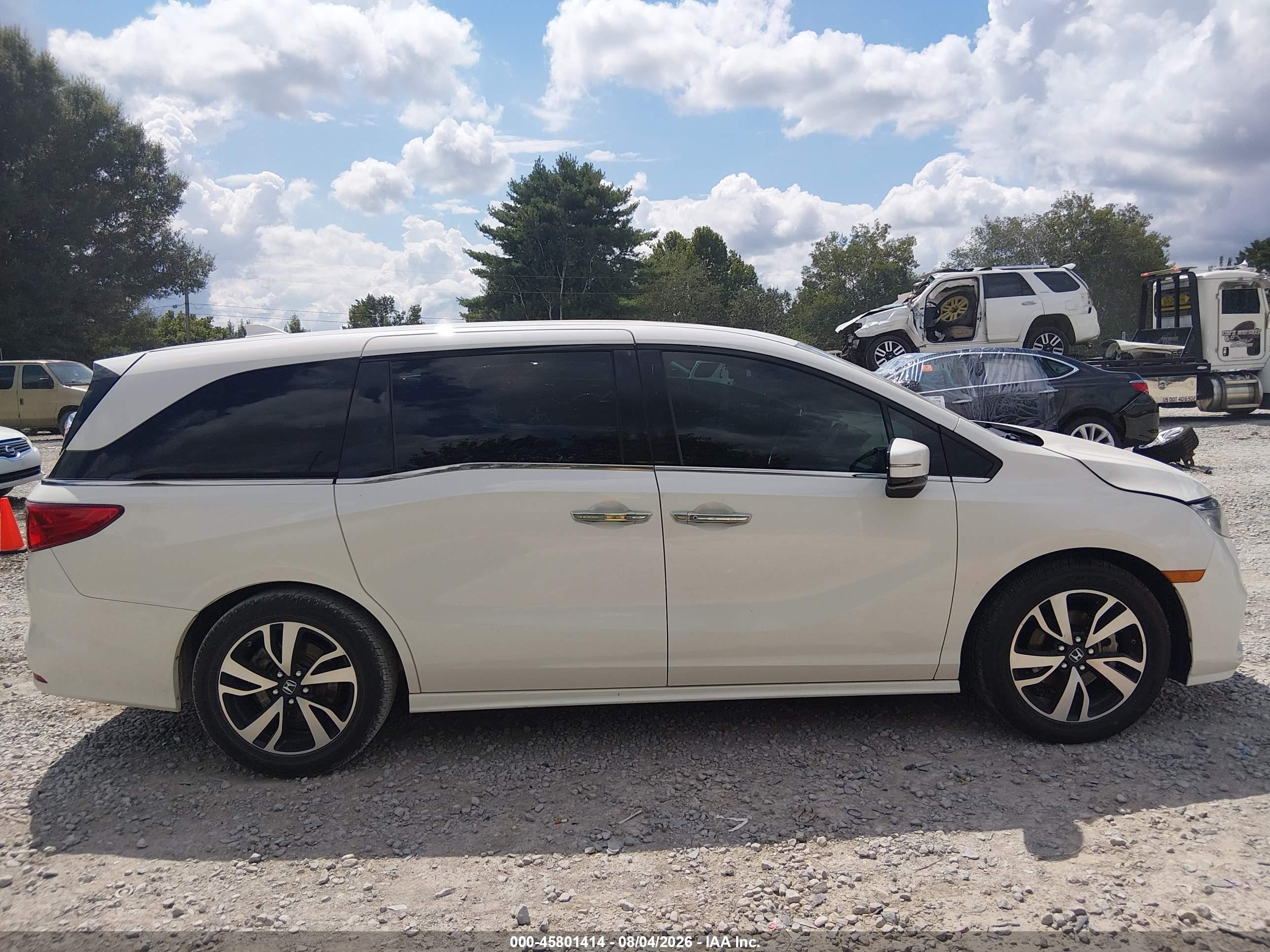 2019 Honda Odyssey Elite White vin: 5FNRL6H96KB053181
