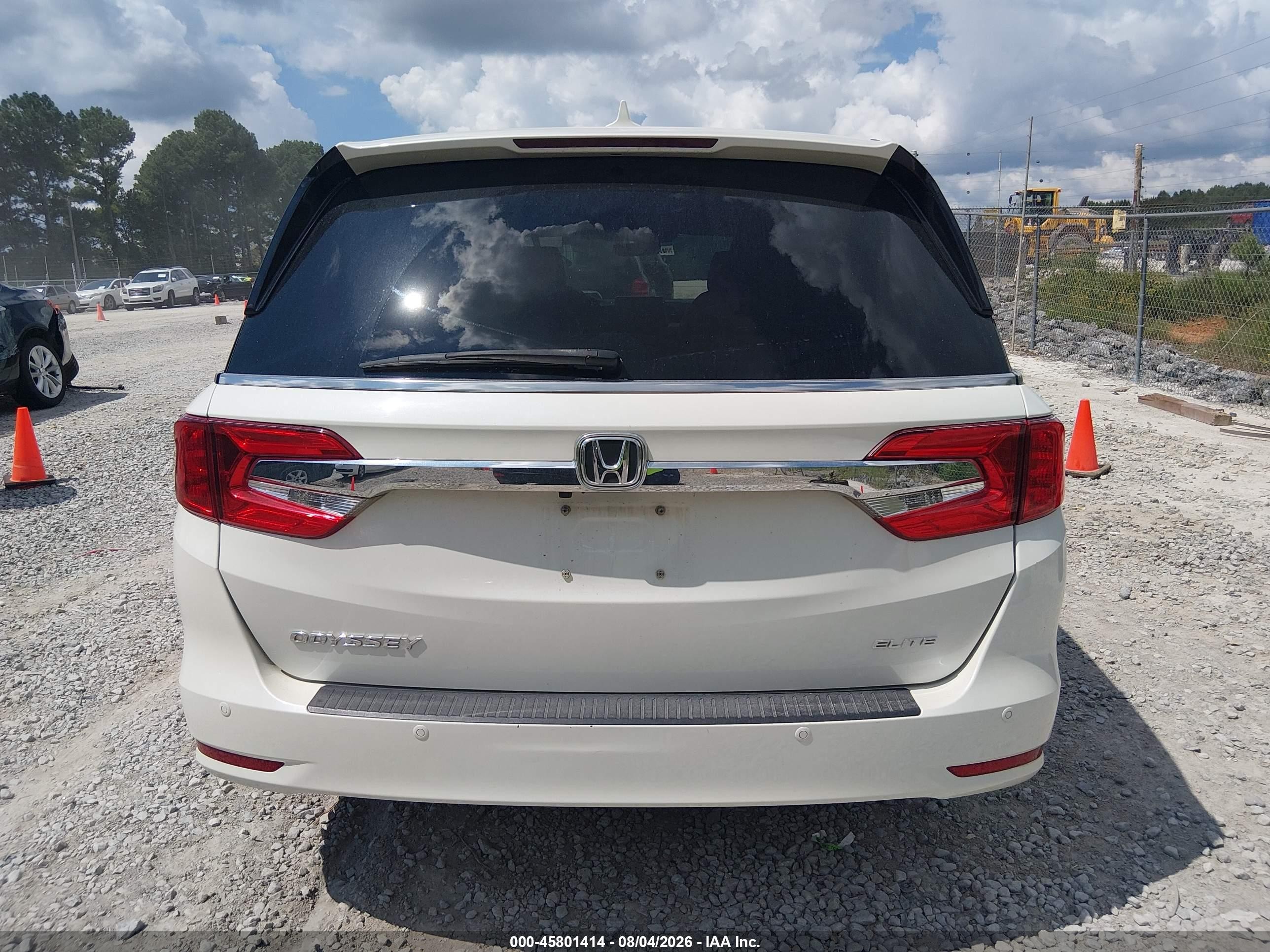 2019 Honda Odyssey Elite White vin: 5FNRL6H96KB053181
