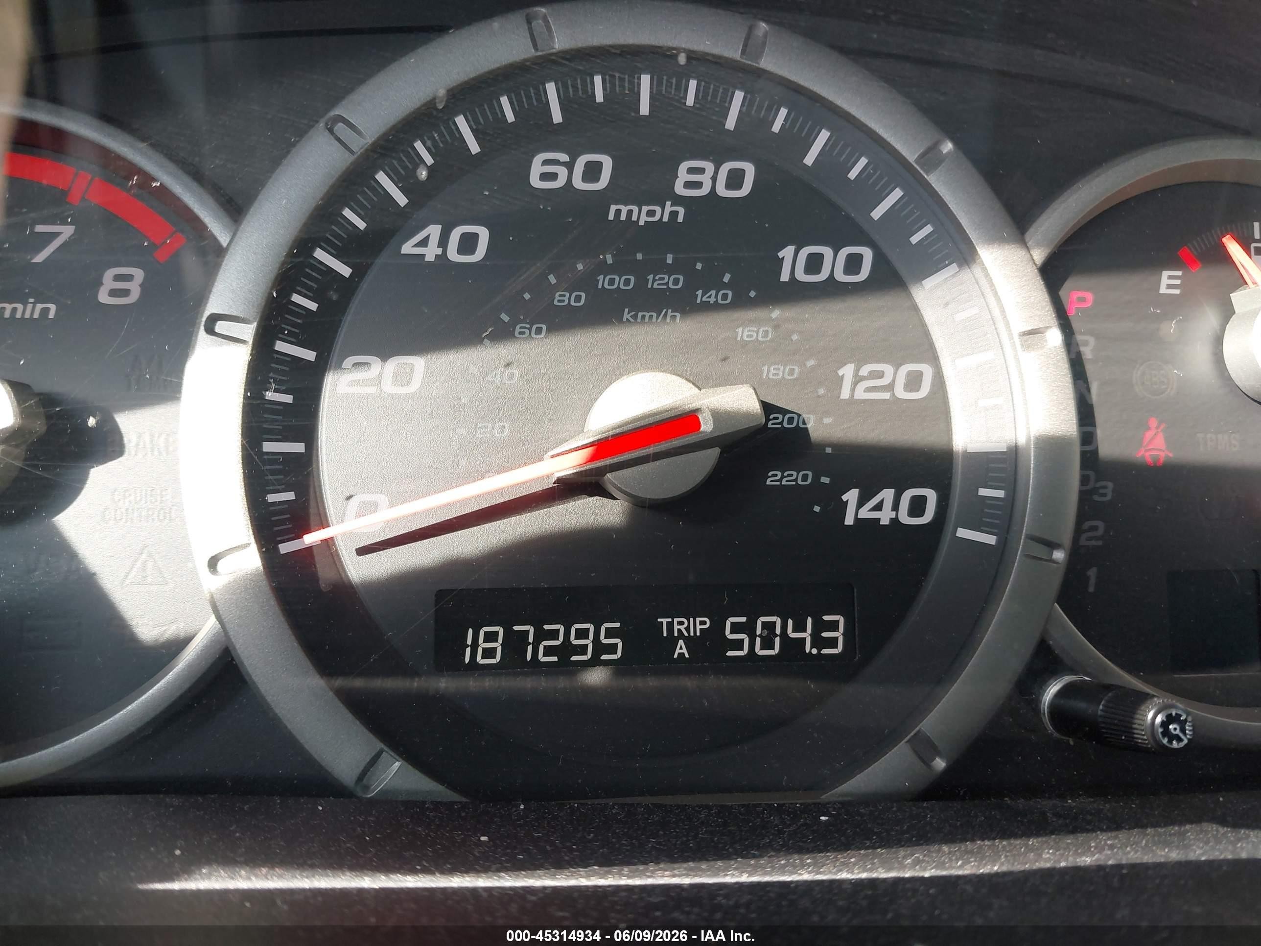 2006 Honda Pilot Lx Gray vin: 5FNYF18106B027570