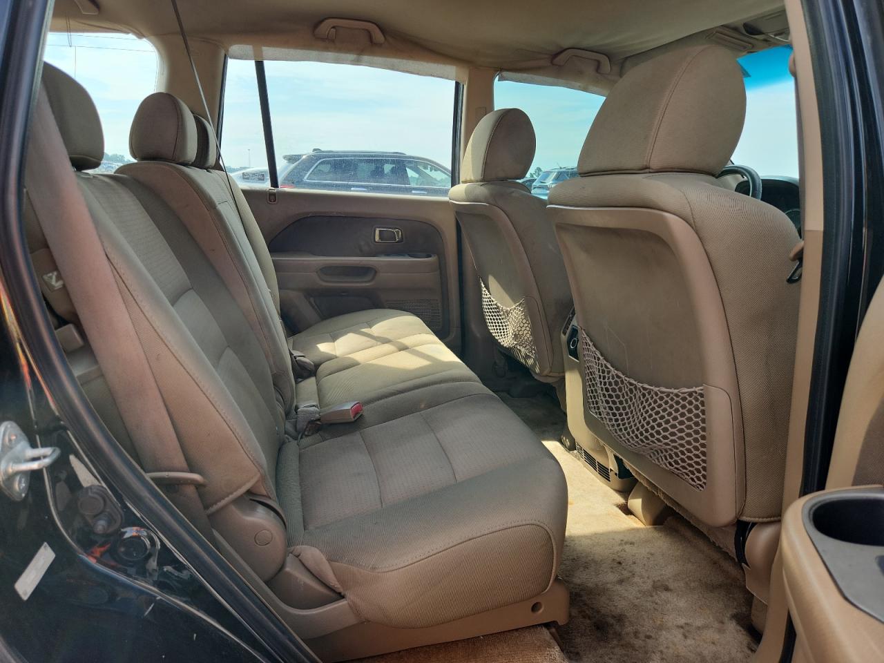 2006 Honda Pilot Lx Black vin: 5FNYF18116B021695