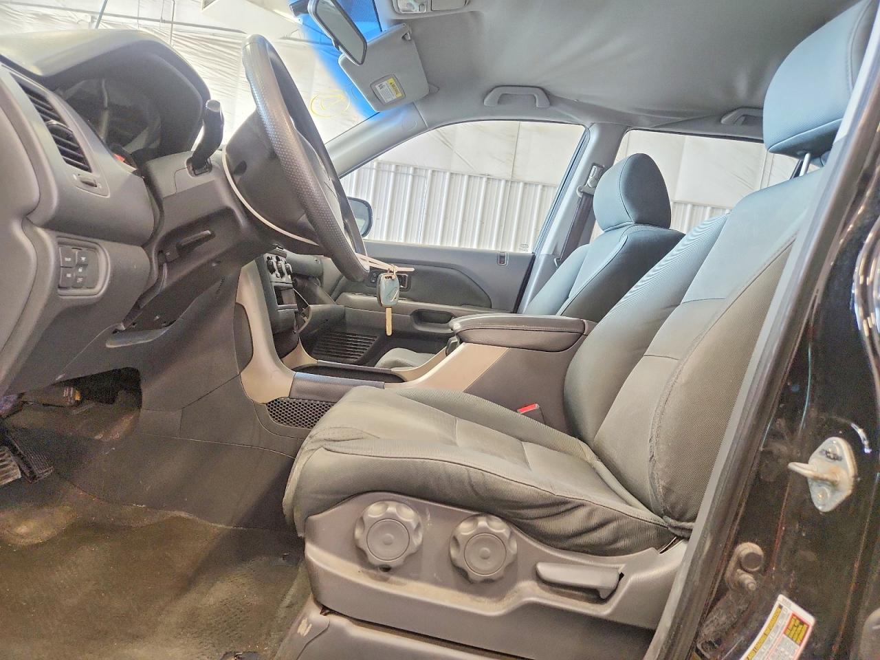 2007 Honda Pilot Lx Black vin: 5FNYF18117B014893