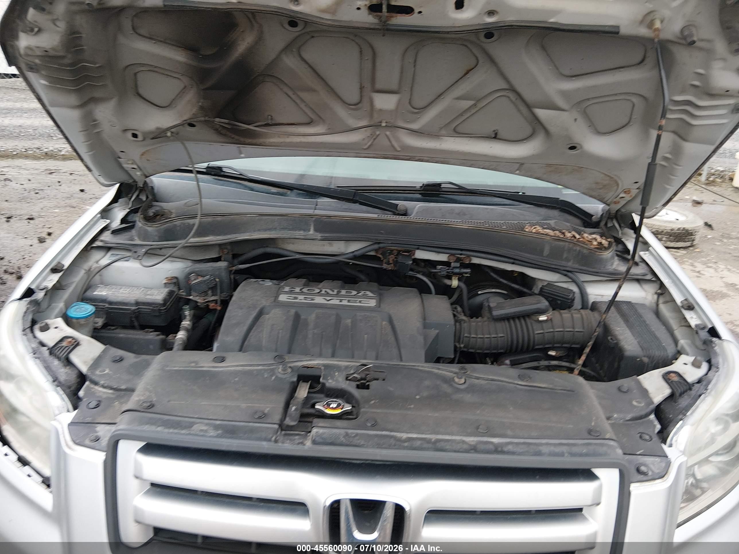 2007 Honda Pilot Lx Silver vin: 5FNYF18117B024436