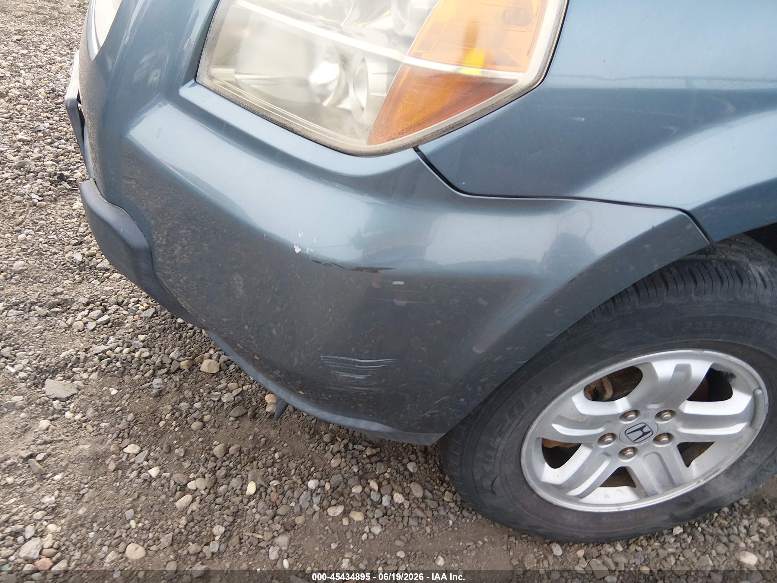 2007 Honda Pilot Lx Blue vin: 5FNYF18157B018641