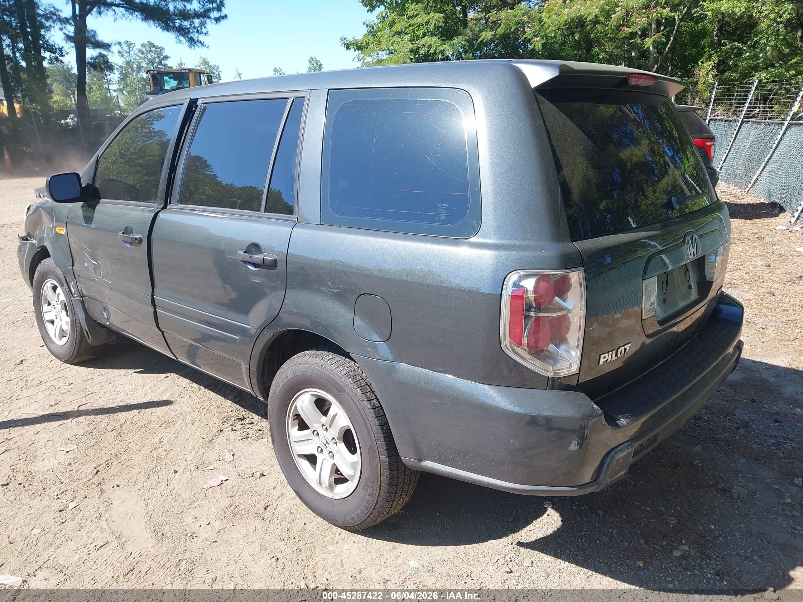 2006 Honda Pilot Lx Серый vin: 5FNYF18166B025838