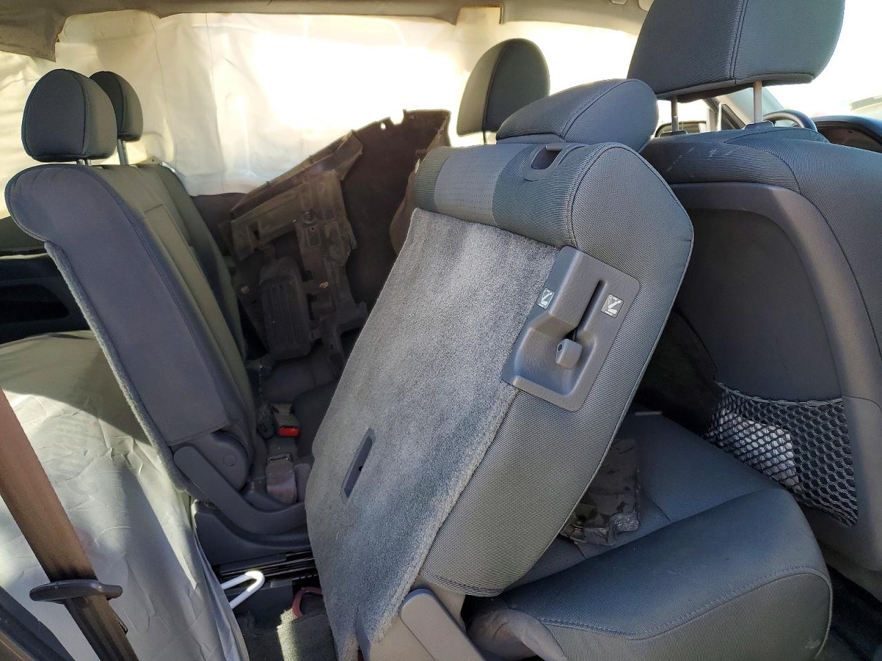 2007 Honda Pilot Lx Gray vin: 5FNYF18177B028412