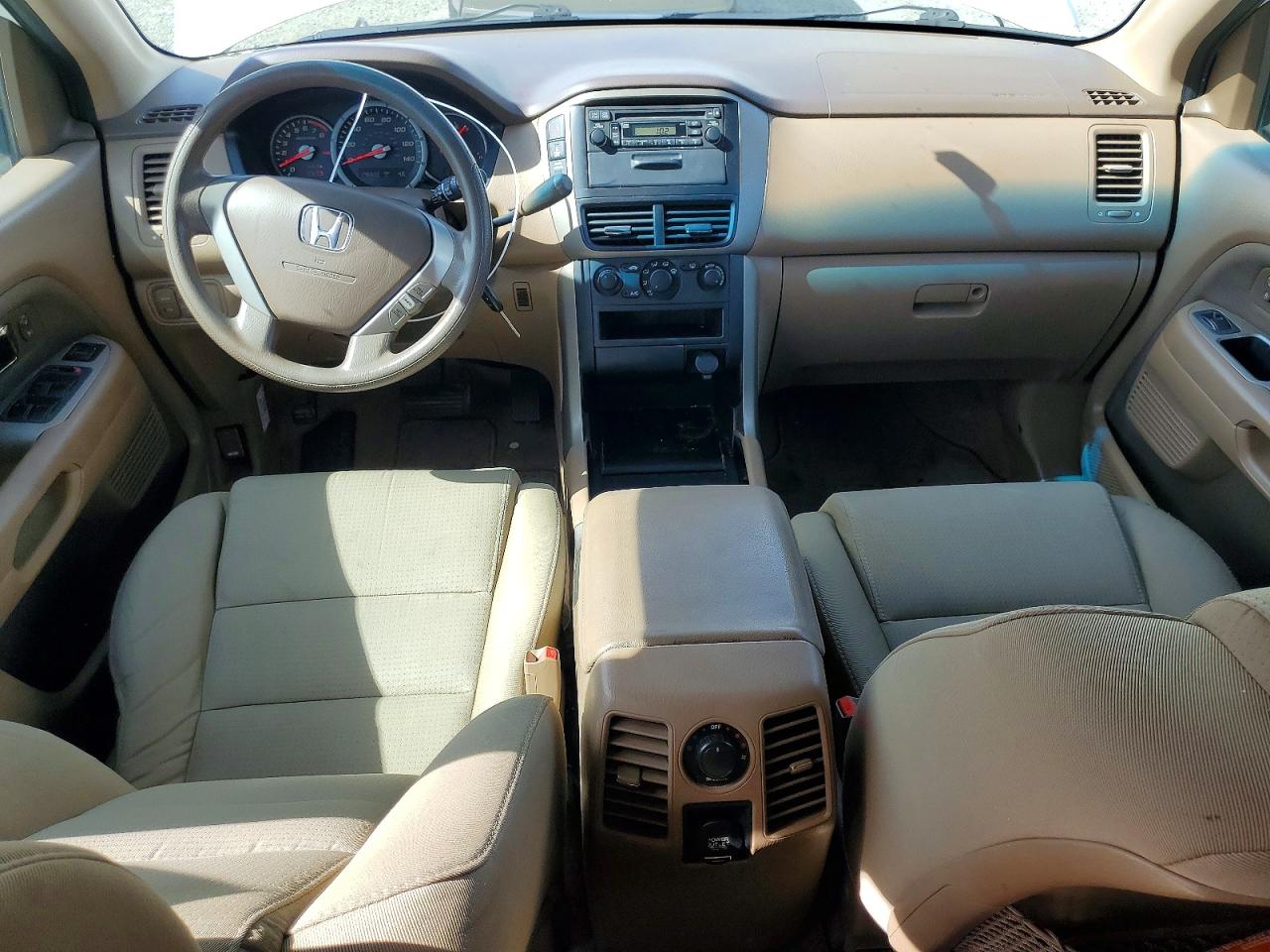 2007 Honda Pilot Lx White vin: 5FNYF181X7B023902