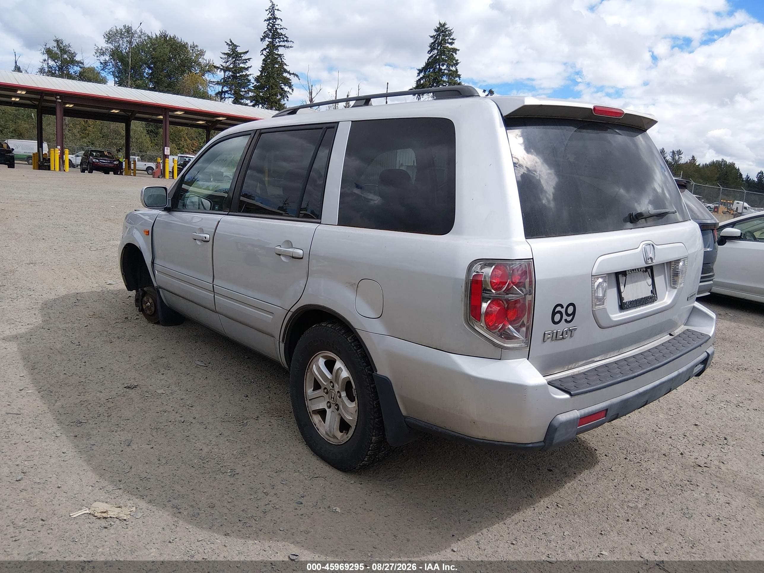 2008 Honda Pilot Vp Silver vin: 5FNYF18208B054442