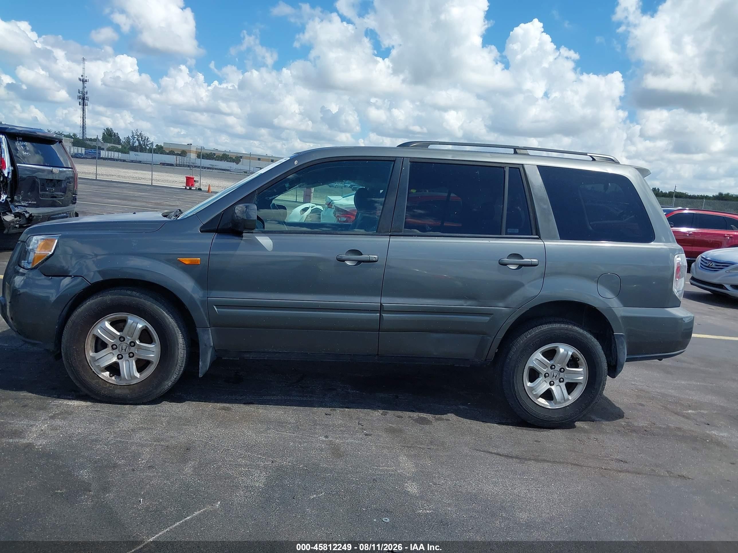 2008 Honda Pilot Vp Gray vin: 5FNYF18218B008764