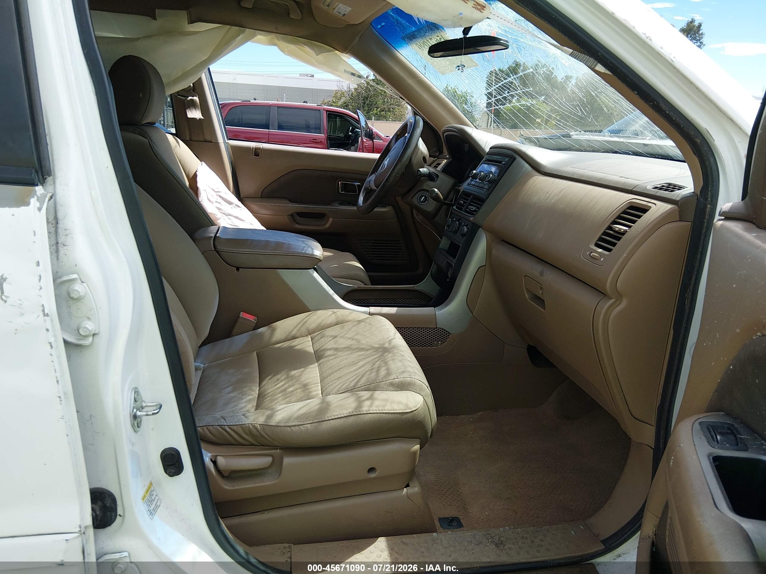 2008 Honda Pilot Vp White vin: 5FNYF18248B046148