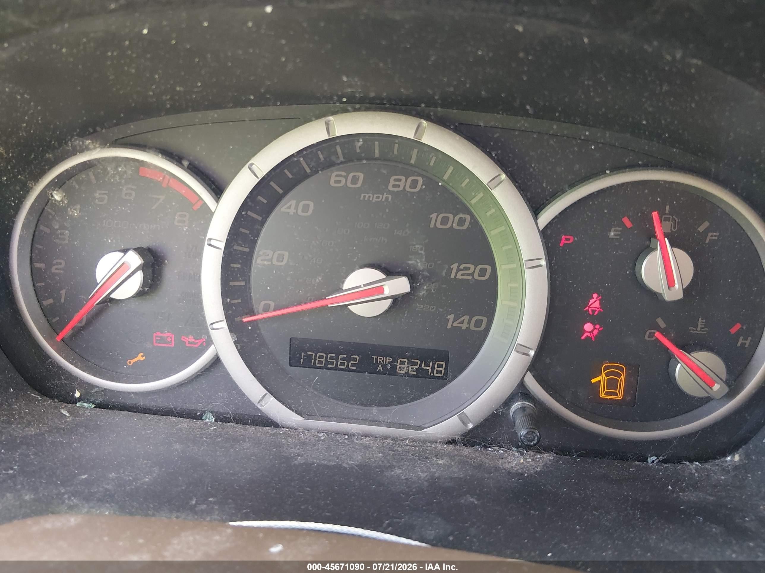 2008 Honda Pilot Vp White vin: 5FNYF18248B046148