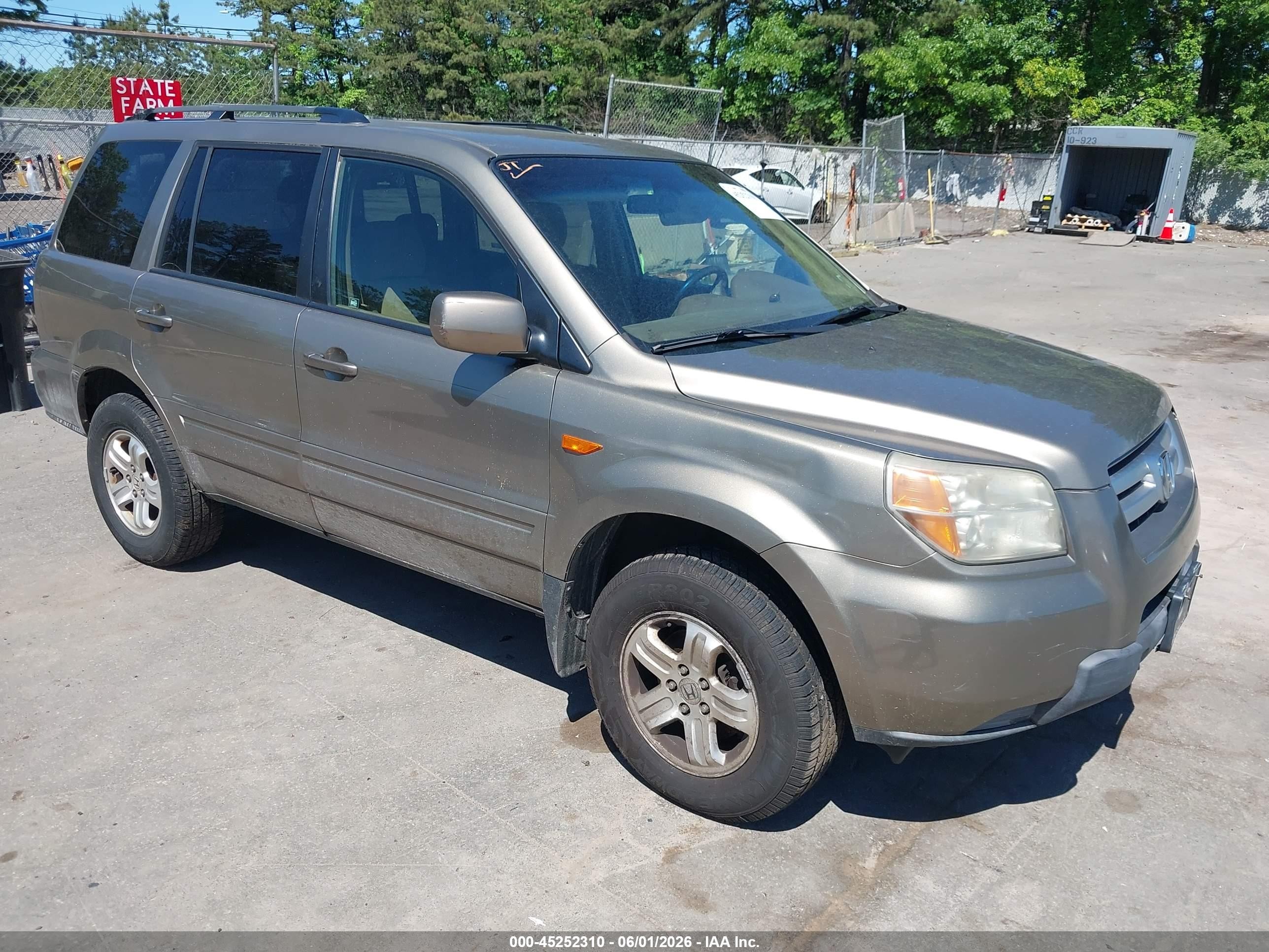 2008 Honda Pilot Vp Золотой vin: 5FNYF18298B041365