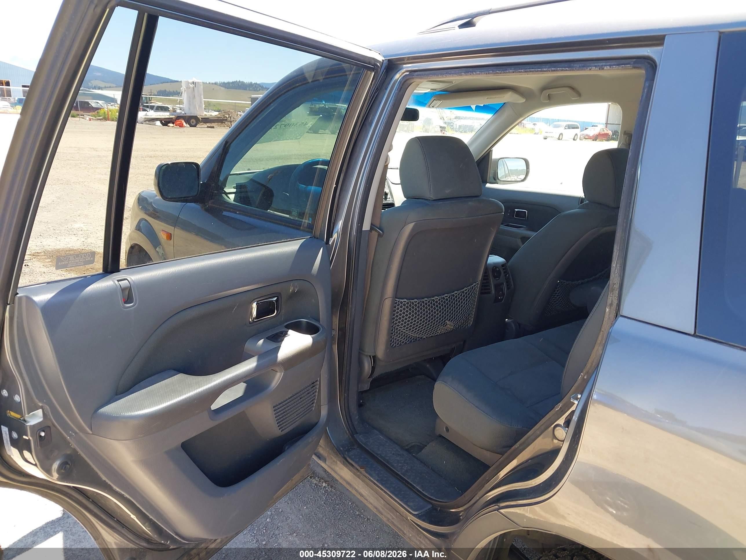 2008 Honda Pilot Vp Gray vin: 5FNYF182X8B034960