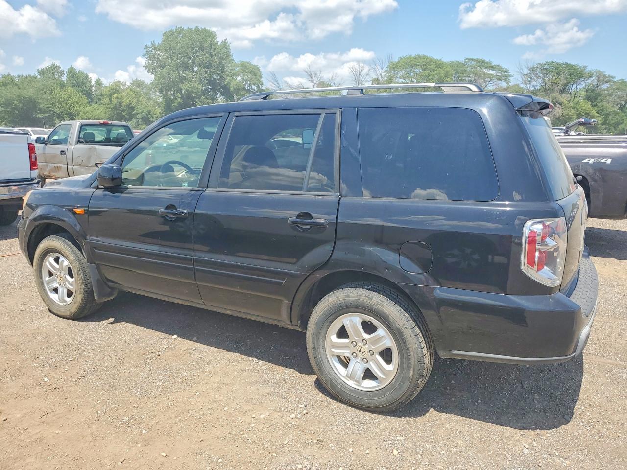 2008 Honda Pilot Vp Черный vin: 5FNYF182X8B042010