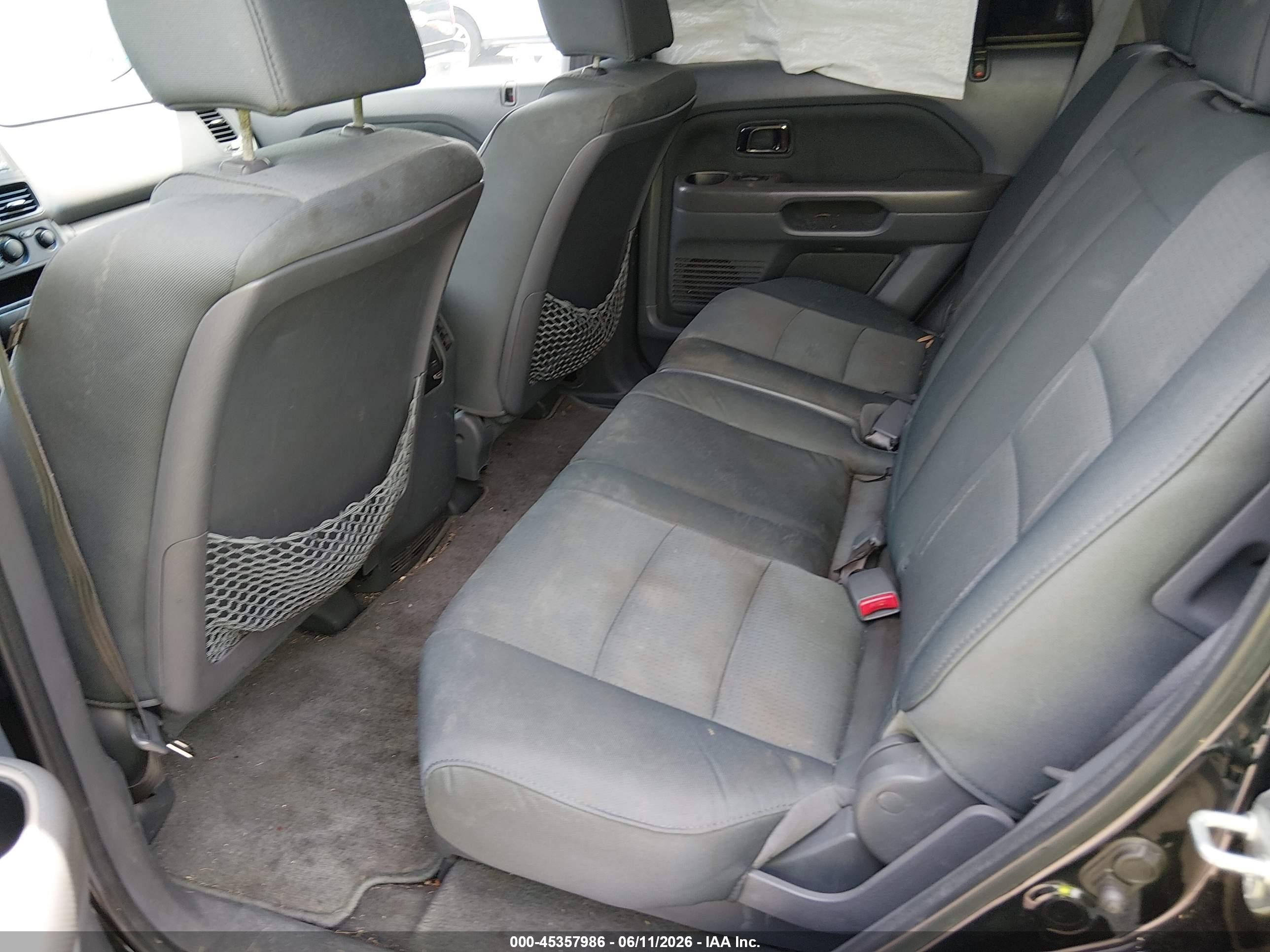 2008 Honda Pilot Vp Black vin: 5FNYF182X8B043125