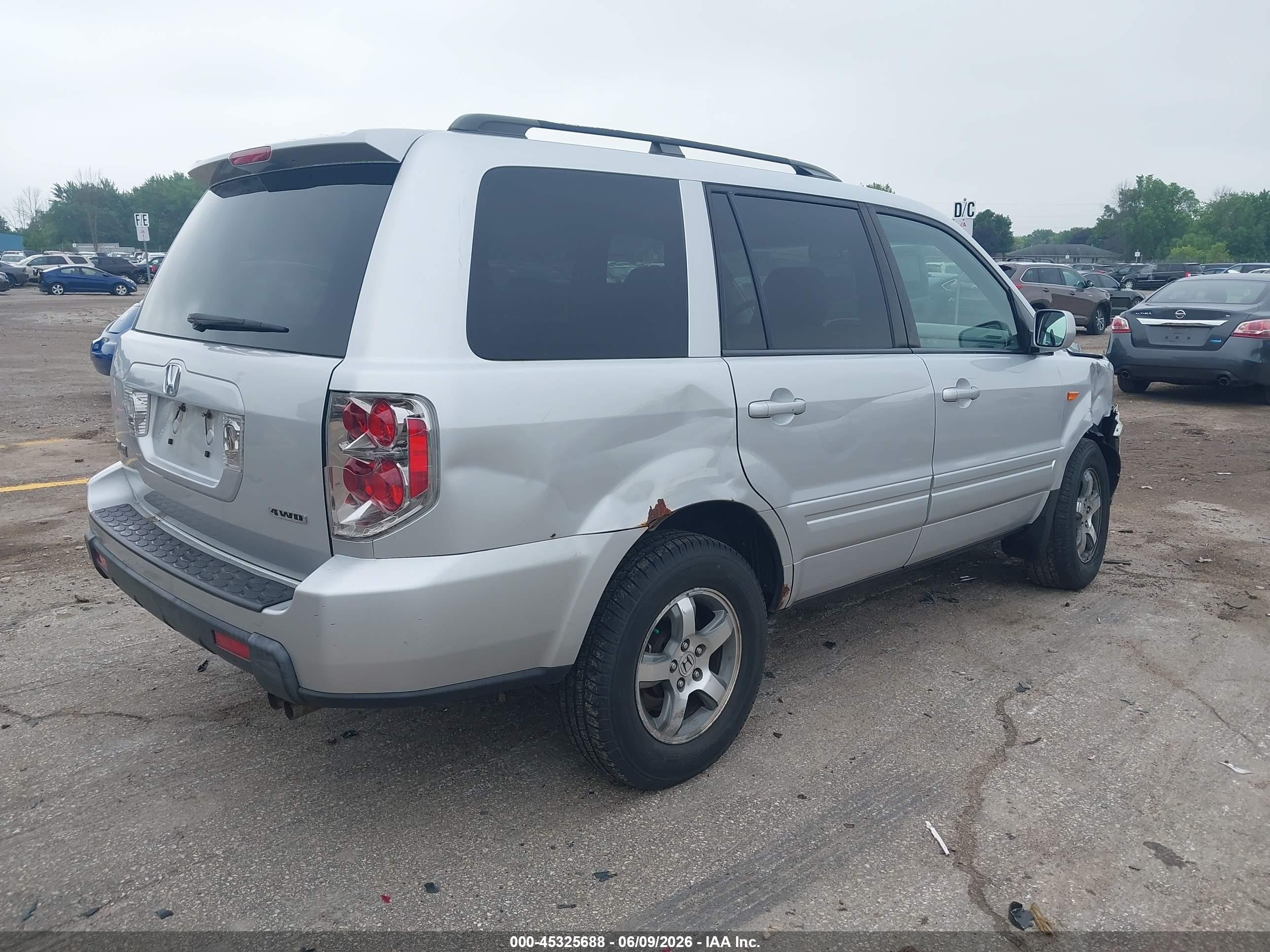 2008 Honda Pilot Se Silver vin: 5FNYF18308B052277