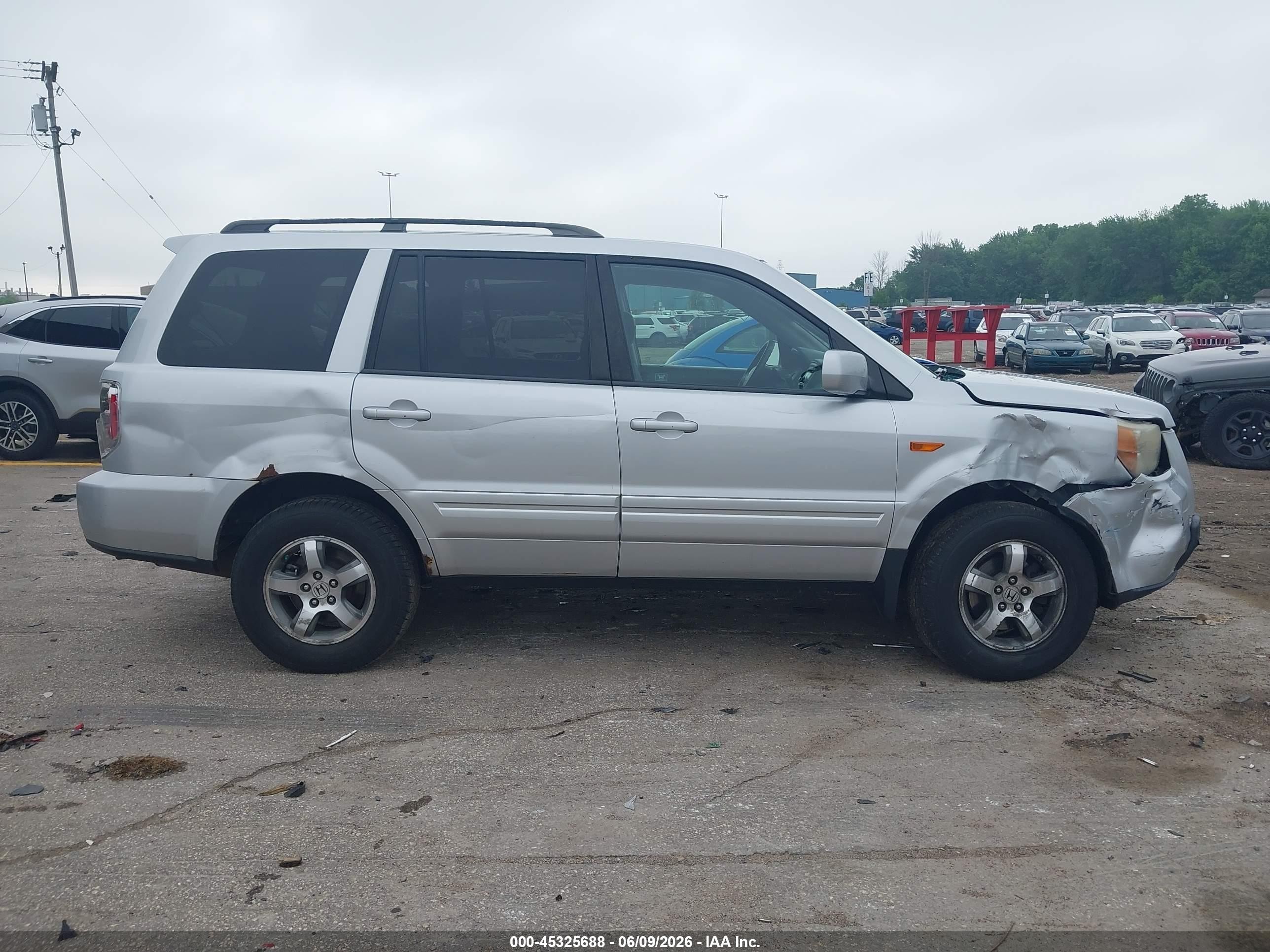 2008 Honda Pilot Se Silver vin: 5FNYF18308B052277