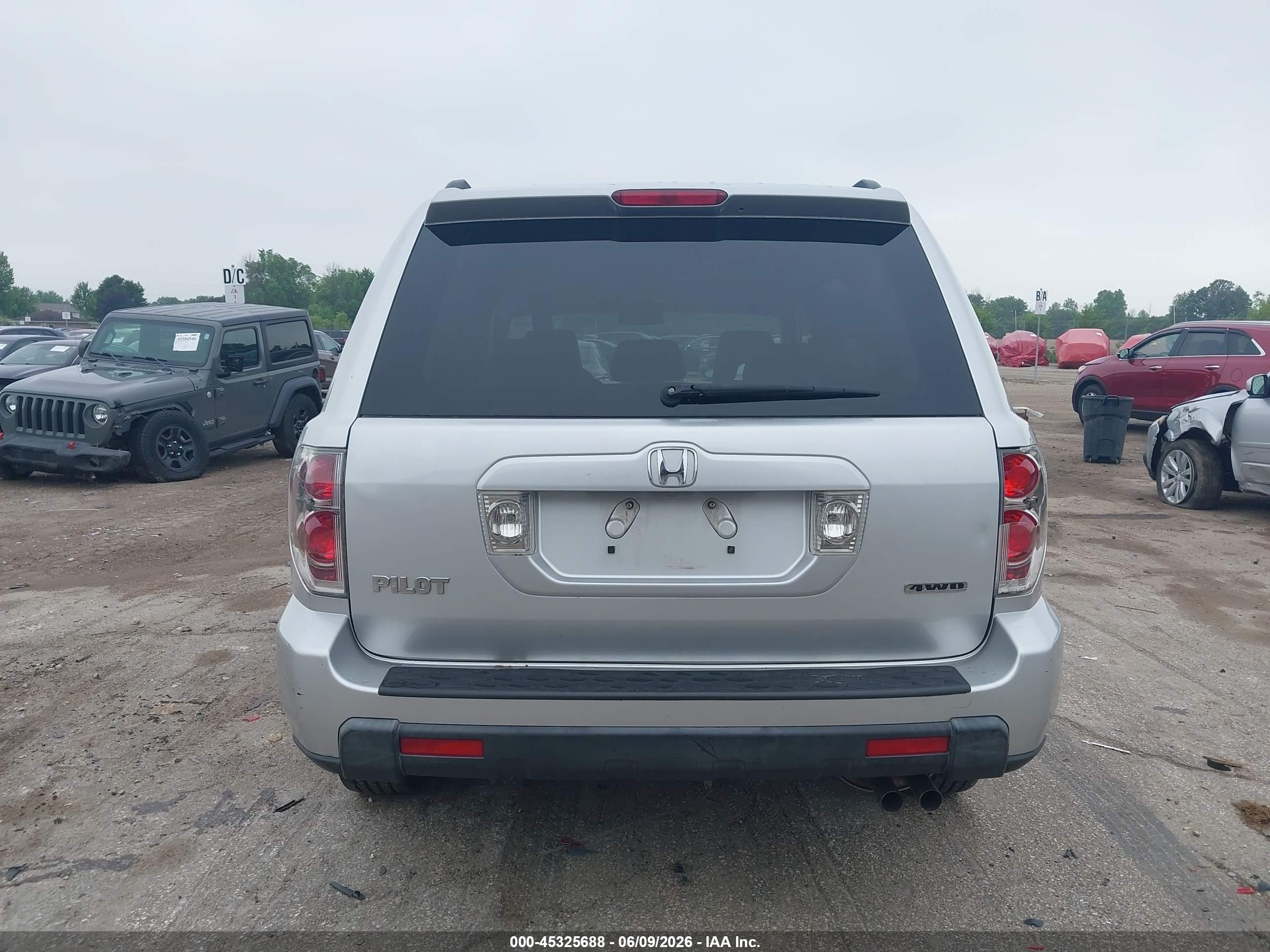 2008 Honda Pilot Se Silver vin: 5FNYF18308B052277