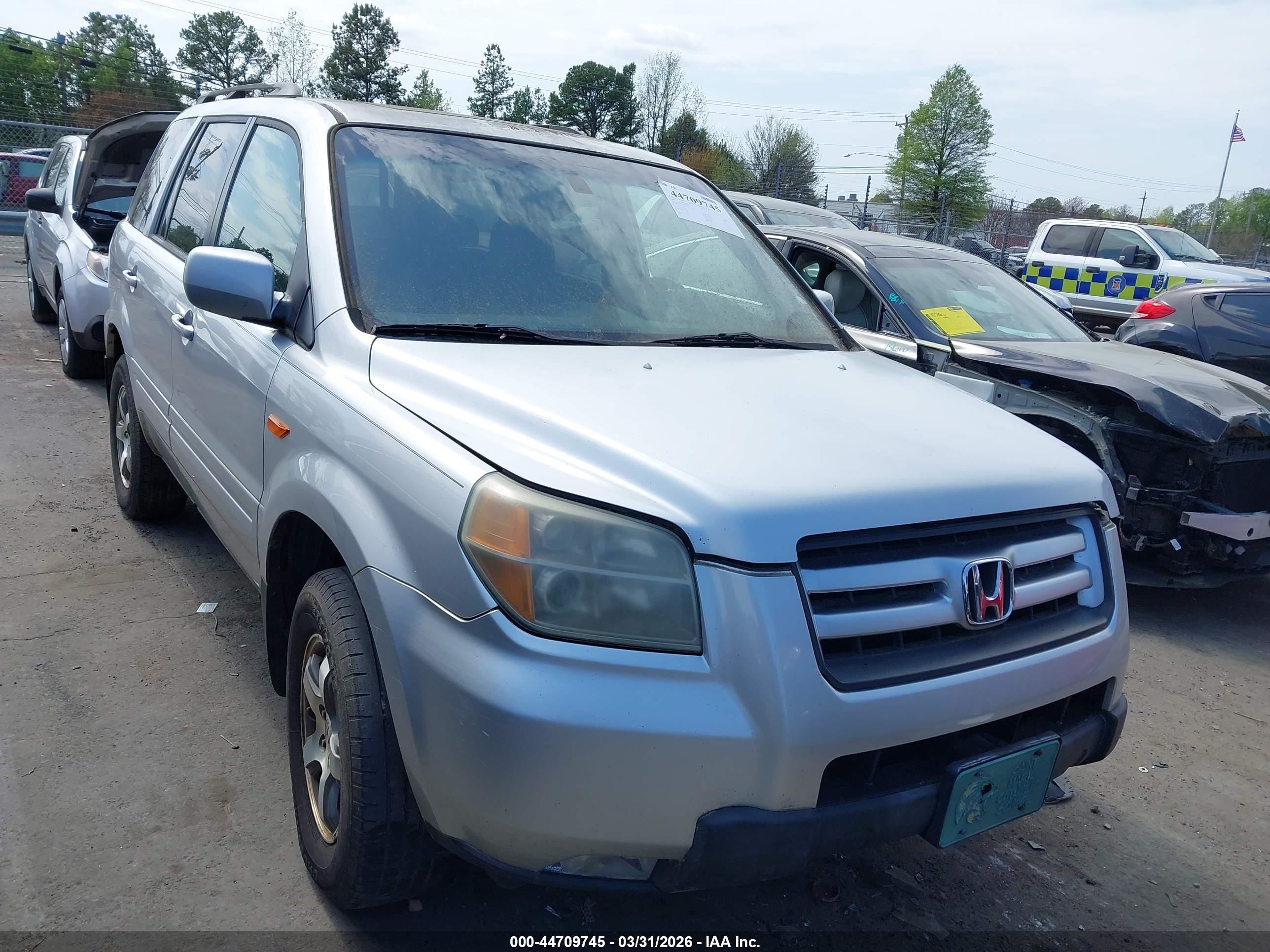 2008 Honda Pilot Se Серебряный vin: 5FNYF18328B031639