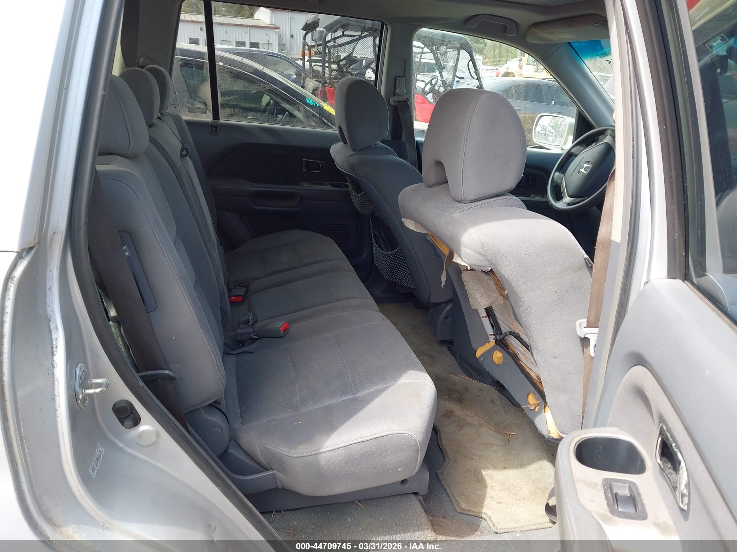 2008 Honda Pilot Se Серебряный vin: 5FNYF18328B031639