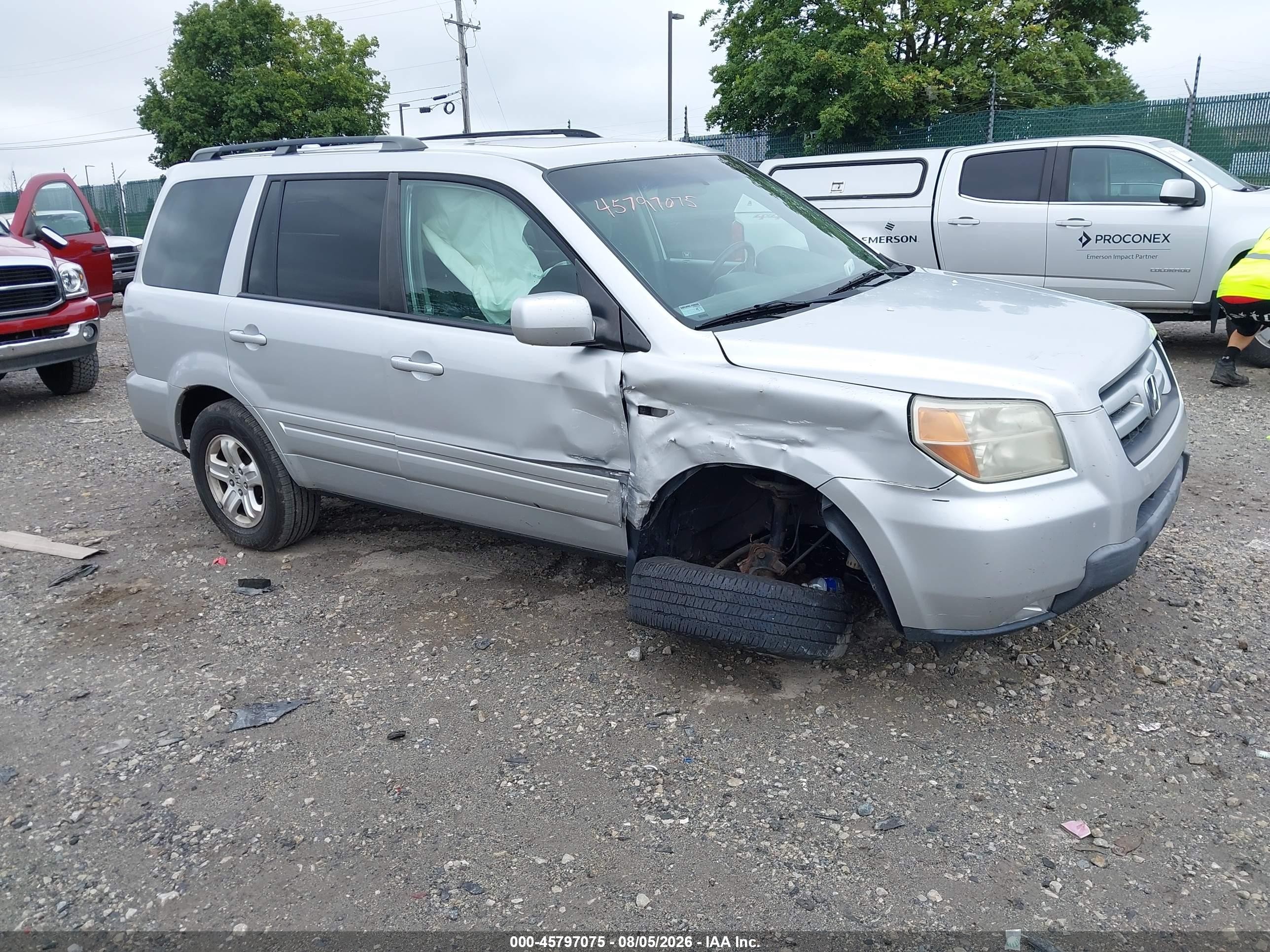 2008 Honda Pilot Se Серебряный vin: 5FNYF18338B053827