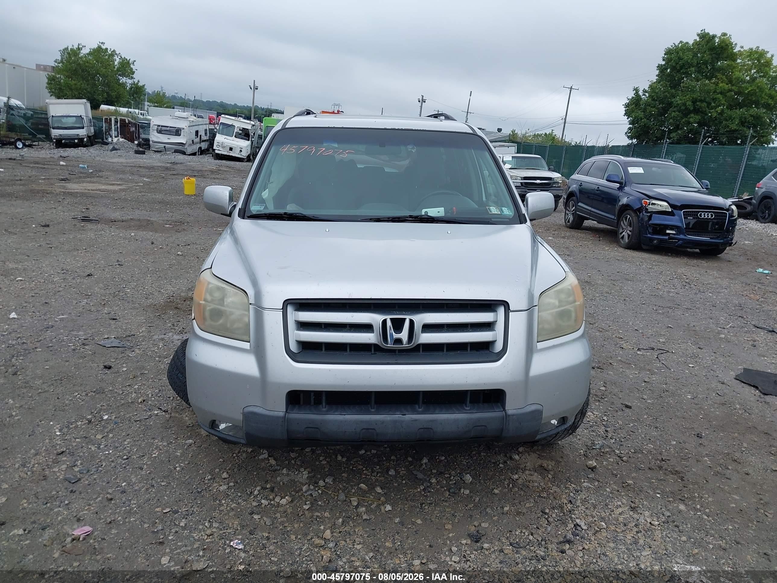 2008 Honda Pilot Se Серебряный vin: 5FNYF18338B053827