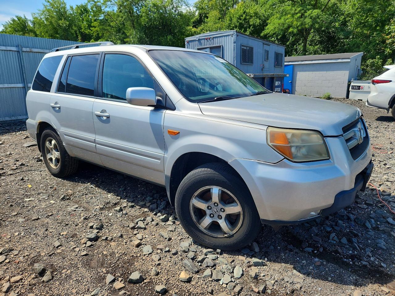 2008 Honda Pilot Se Silver vin: 5FNYF18368B032518