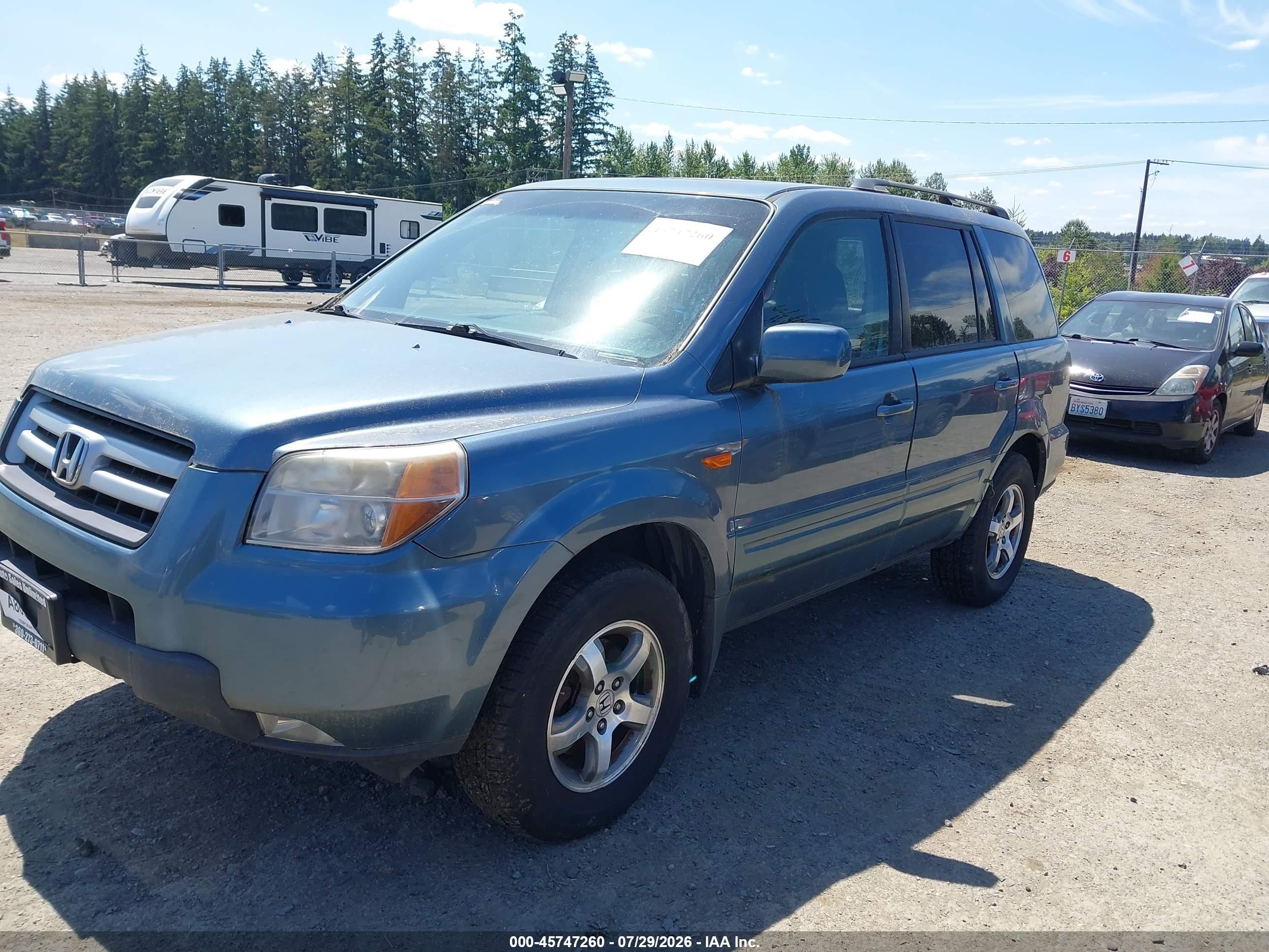 2008 Honda Pilot Se Blue vin: 5FNYF18368B038528