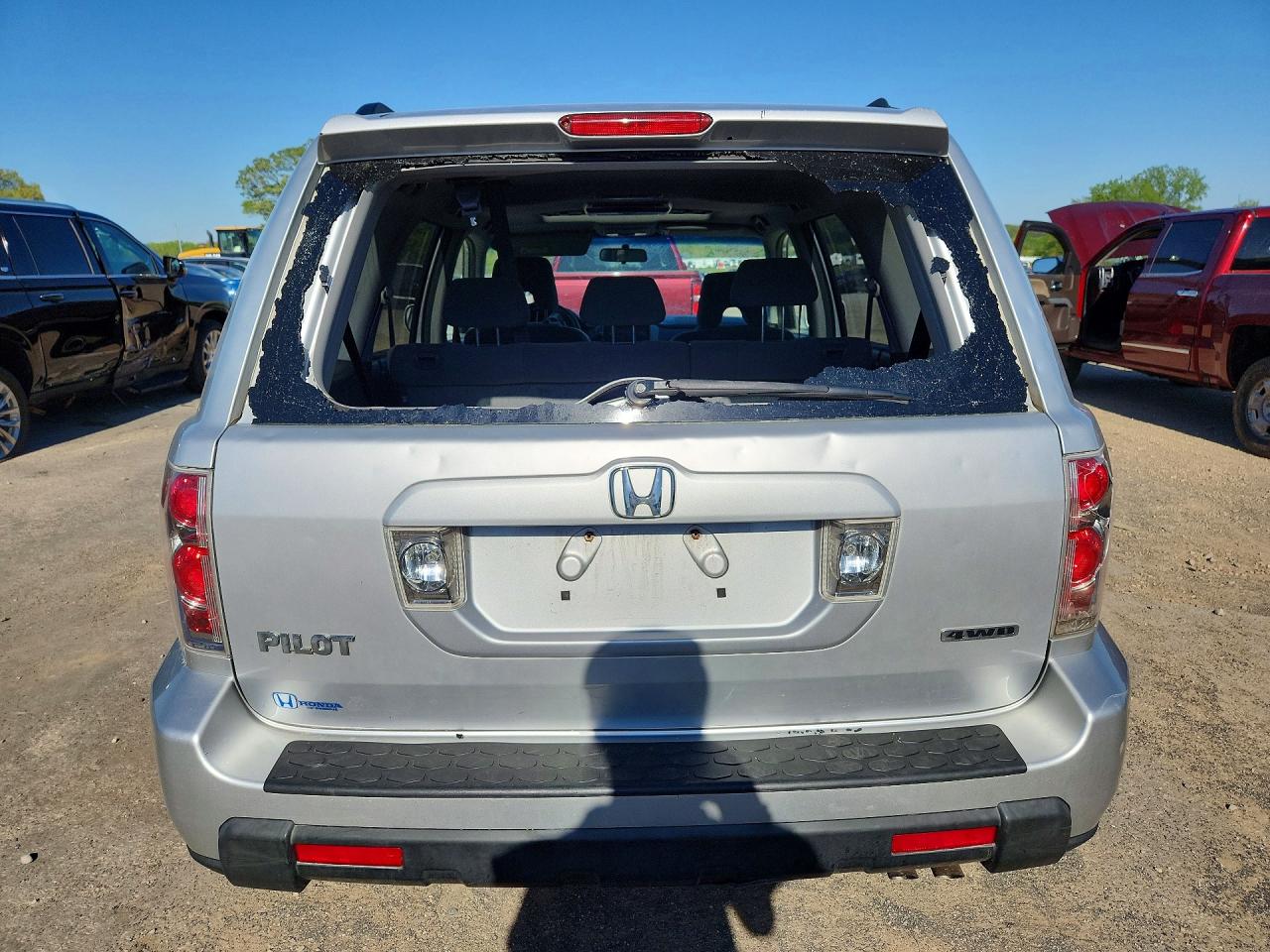 2008 Honda Pilot Se Серебряный vin: 5FNYF18378B054303