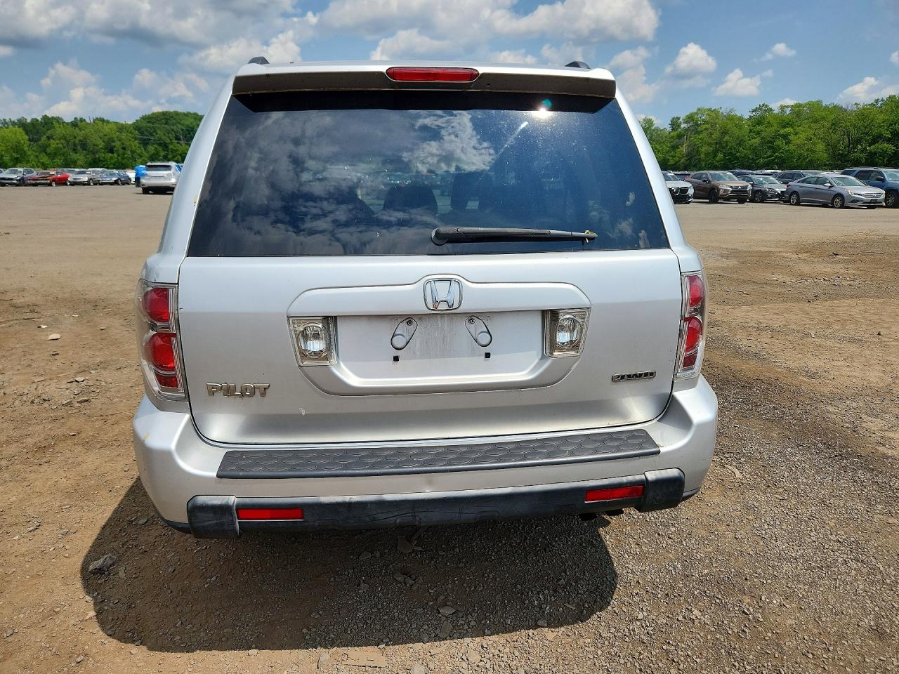 2008 Honda Pilot Se Silver vin: 5FNYF183X8B009422