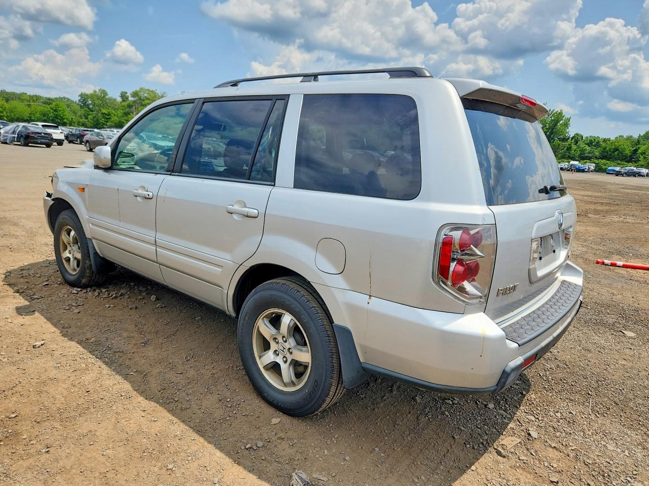 2008 Honda Pilot Se Silver vin: 5FNYF183X8B009422