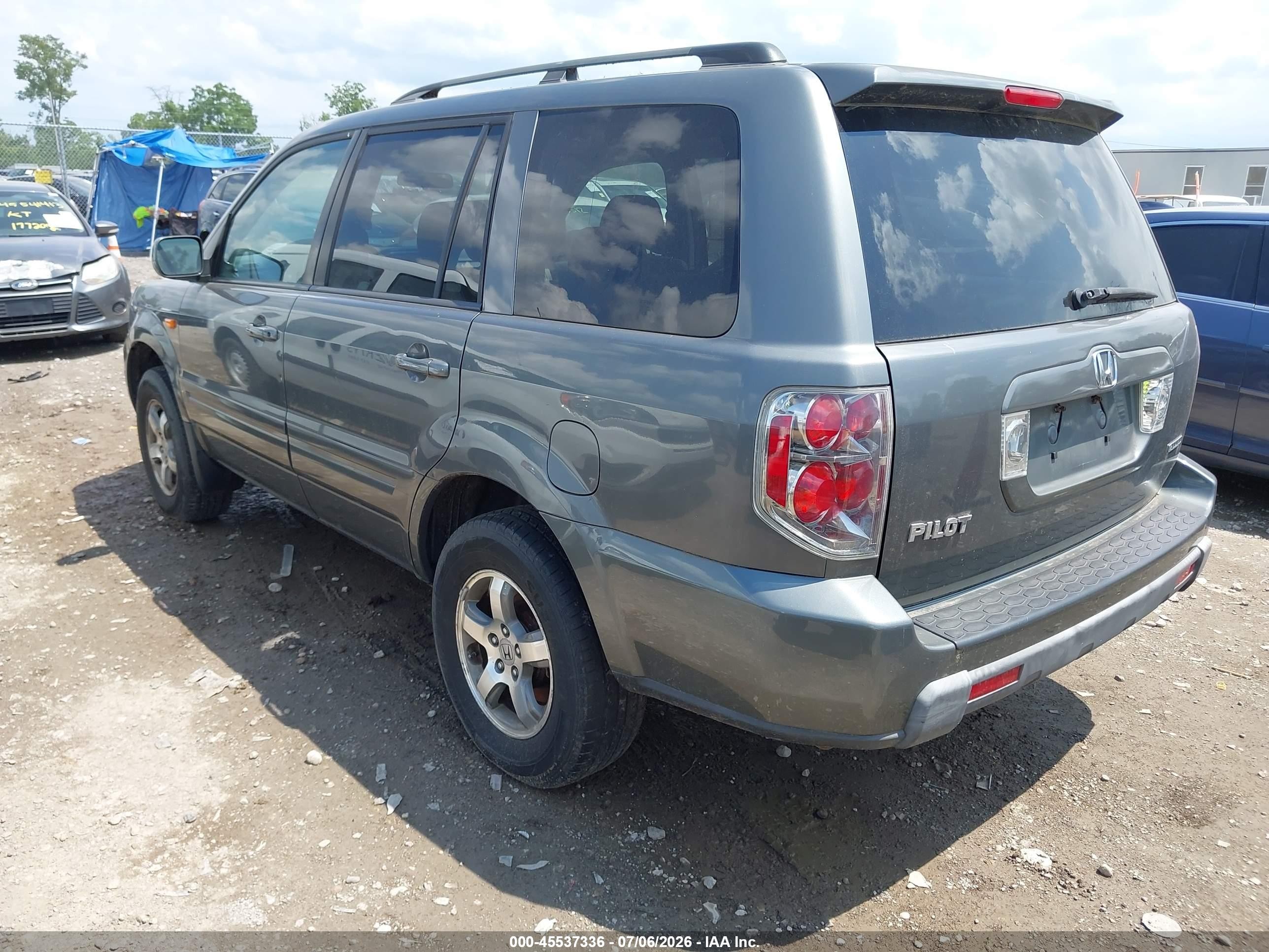 2008 Honda Pilot Se Gray vin: 5FNYF183X8B045661